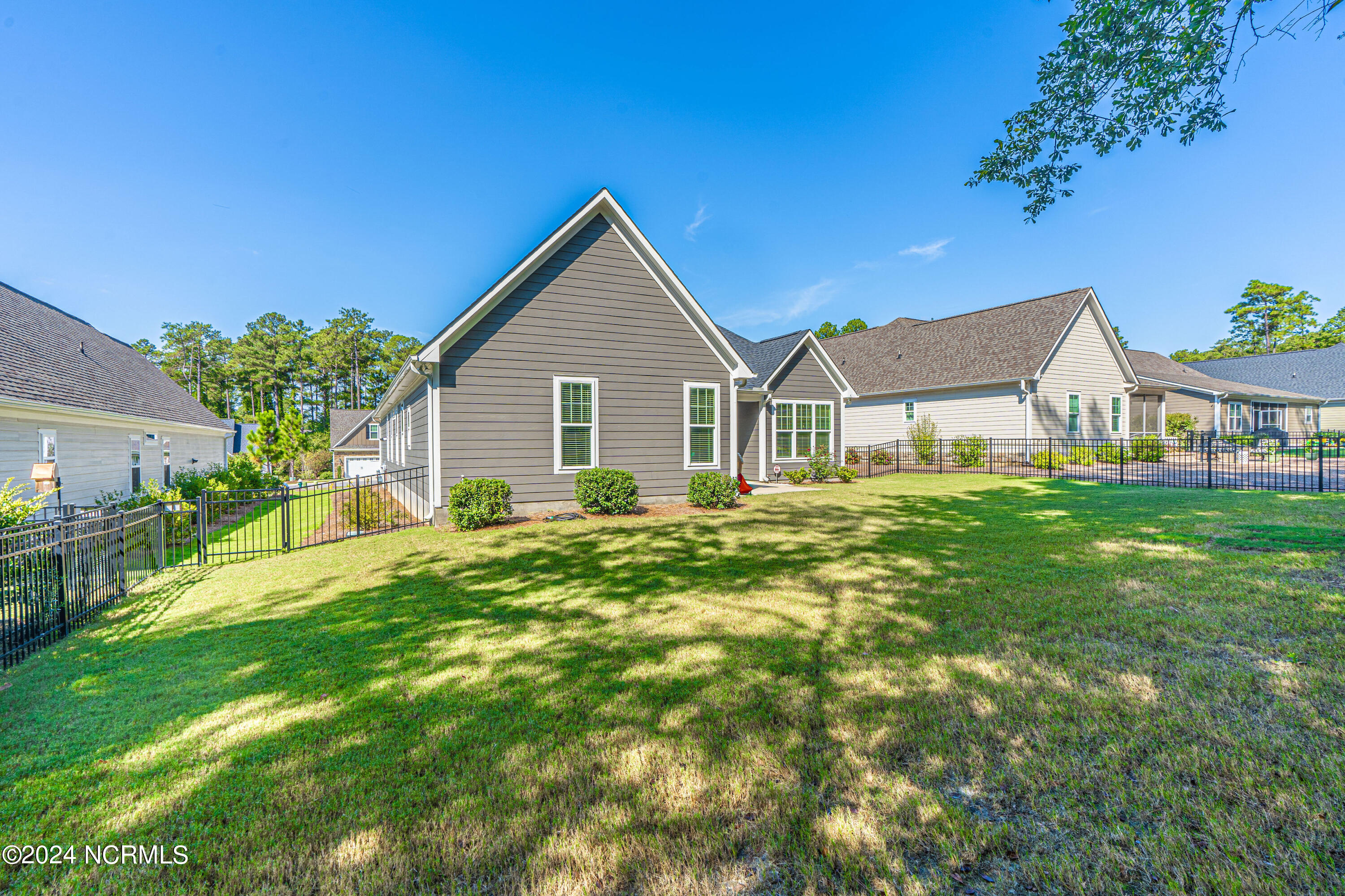 365 N Bracken Fern Lane