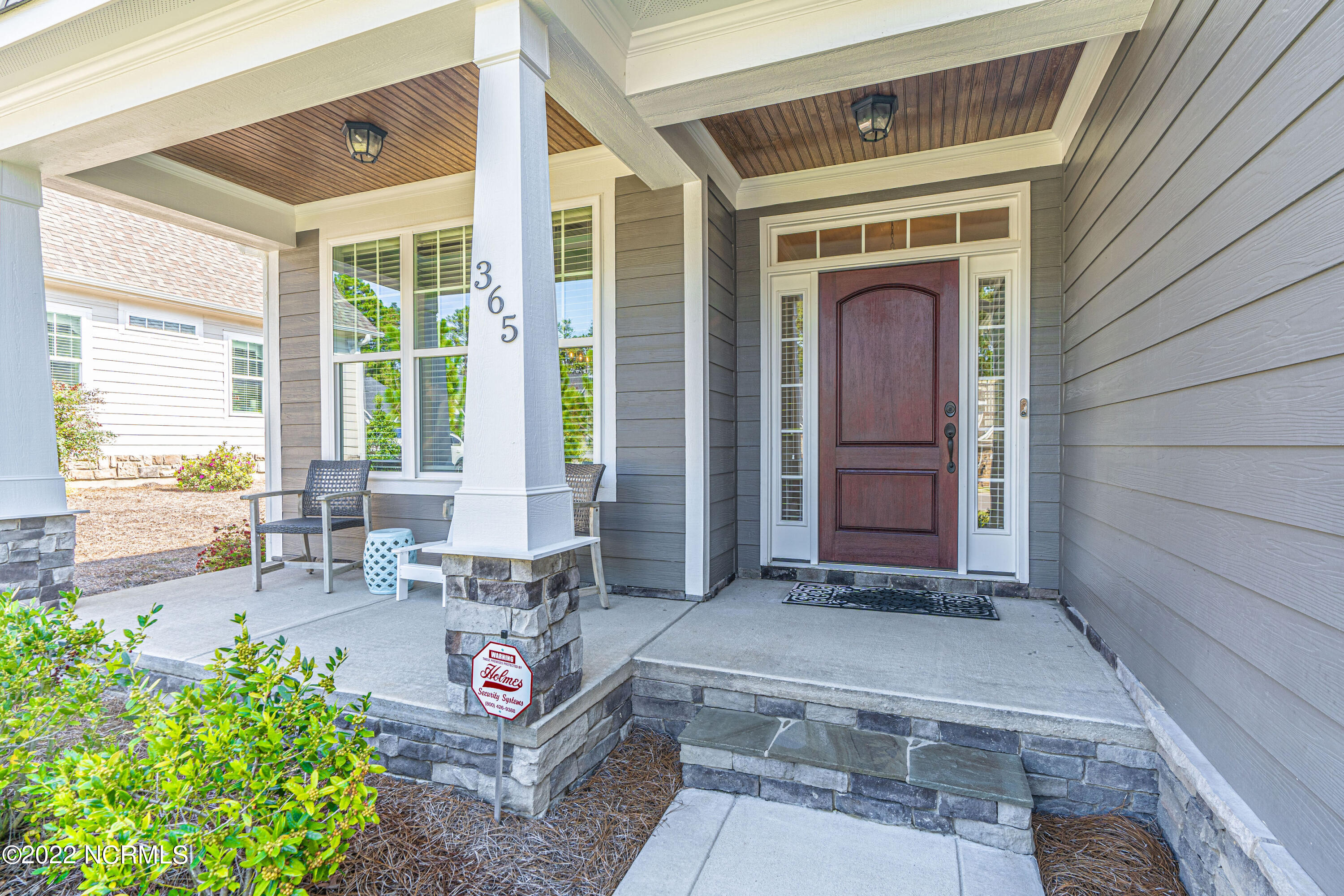 365 N Bracken Fern Lane