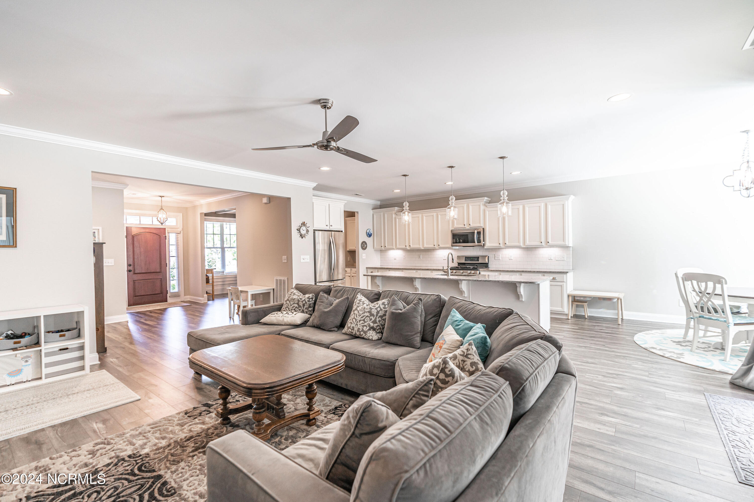 365 N Bracken Fern Lane