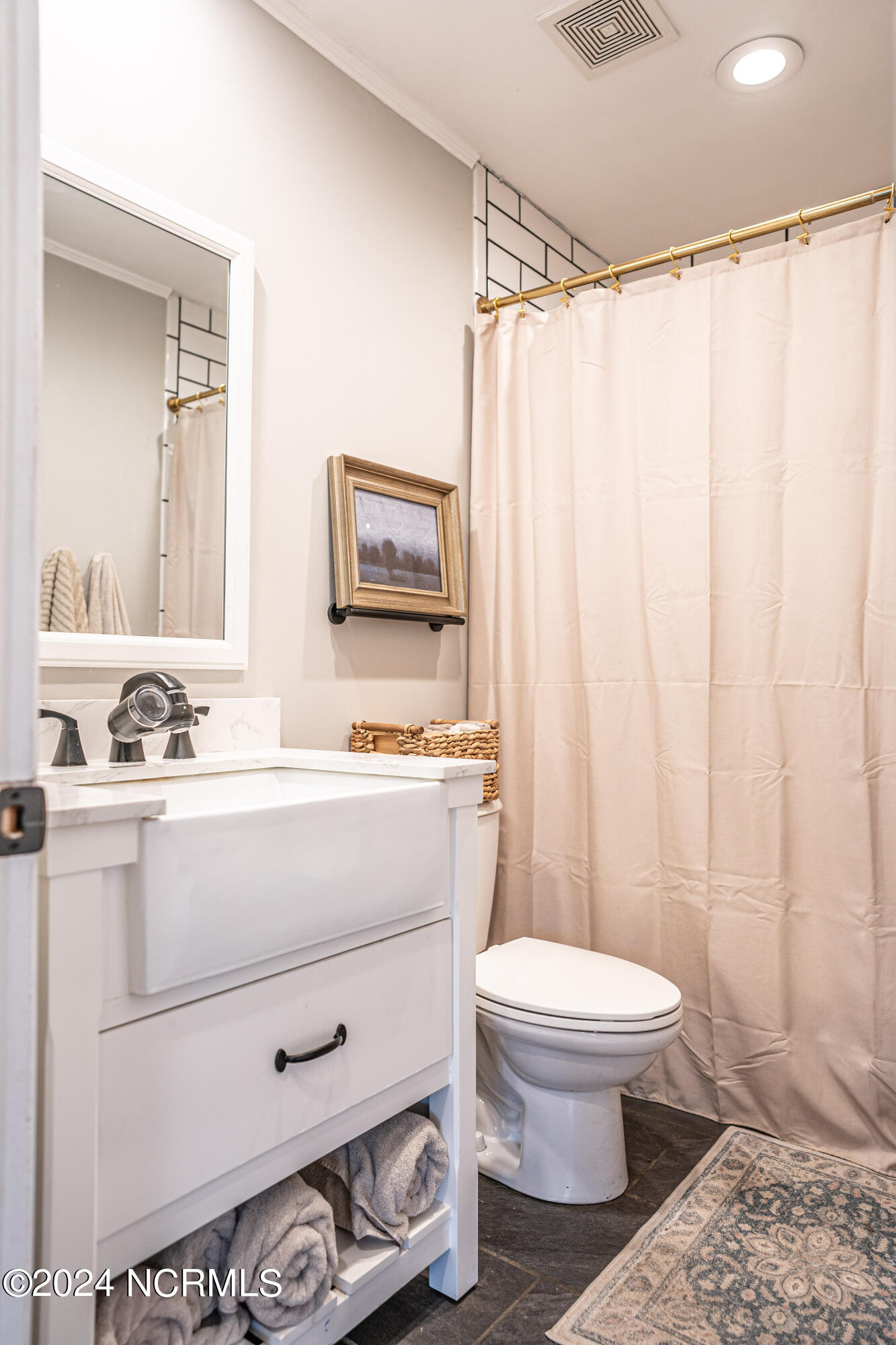 380 W New Jersey Avenue