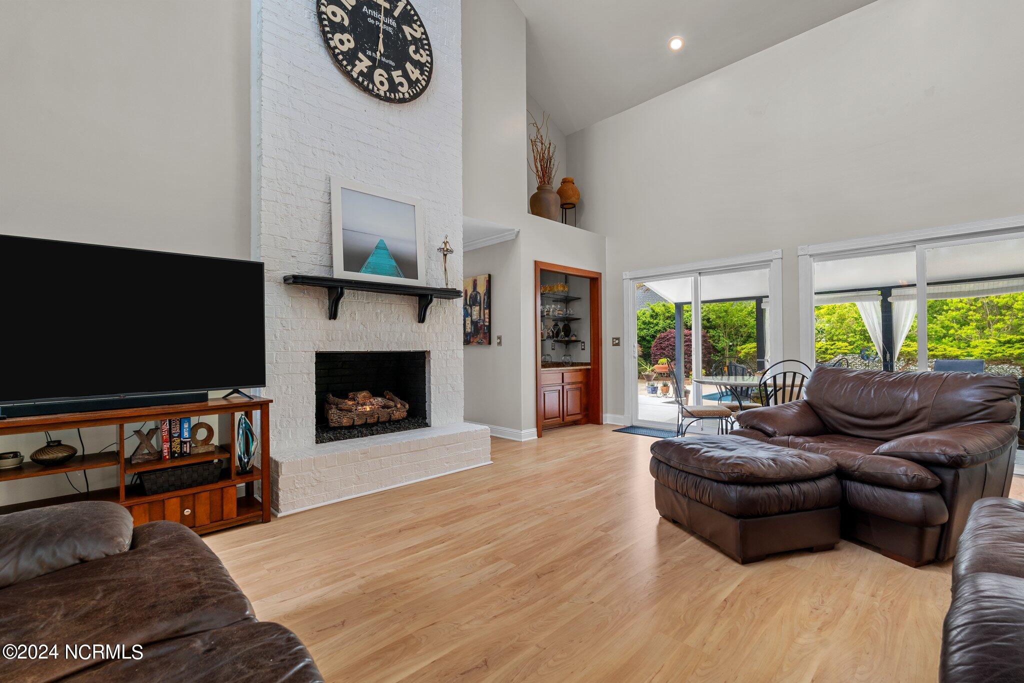 130 Edgewater Drive