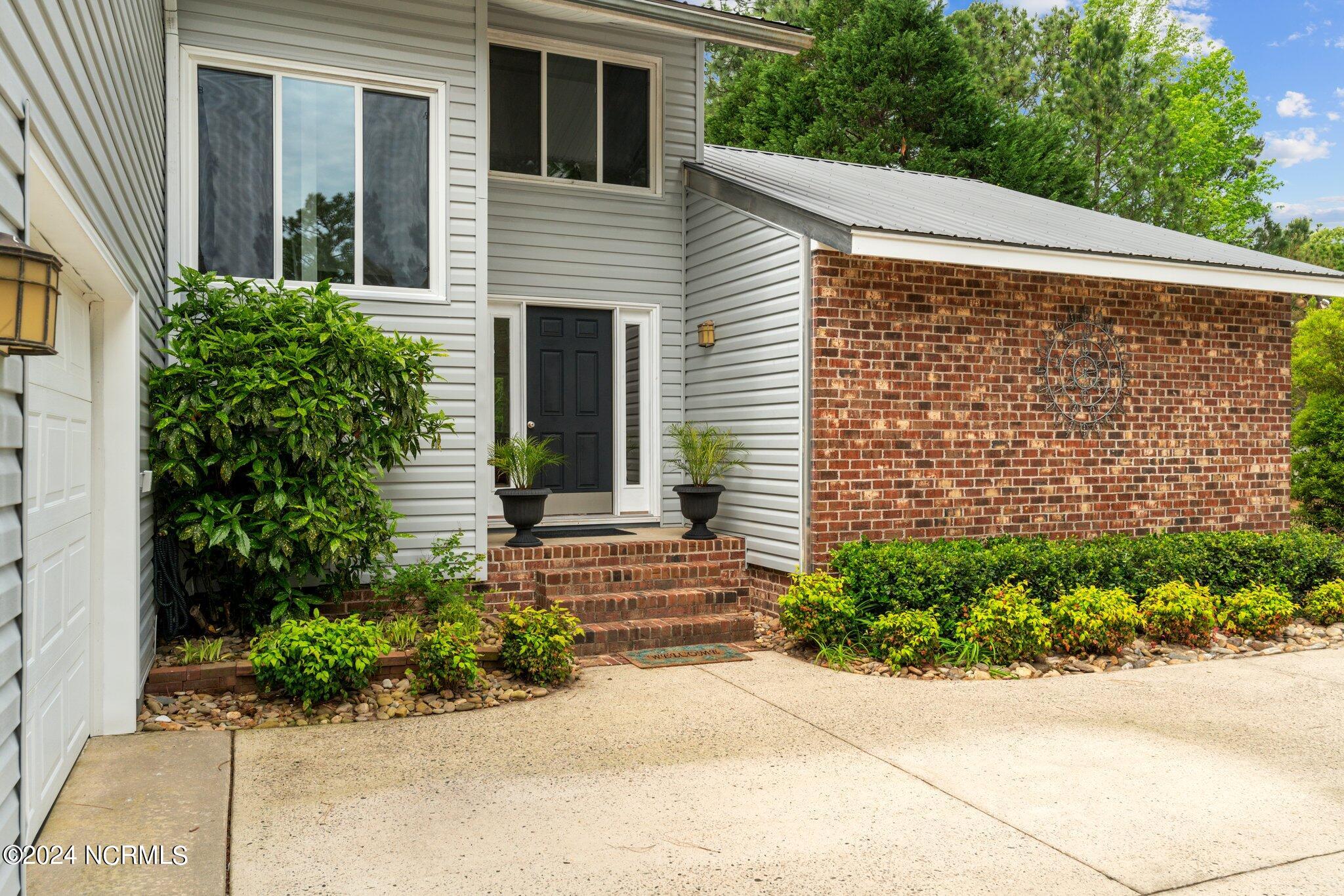 130 Edgewater Drive