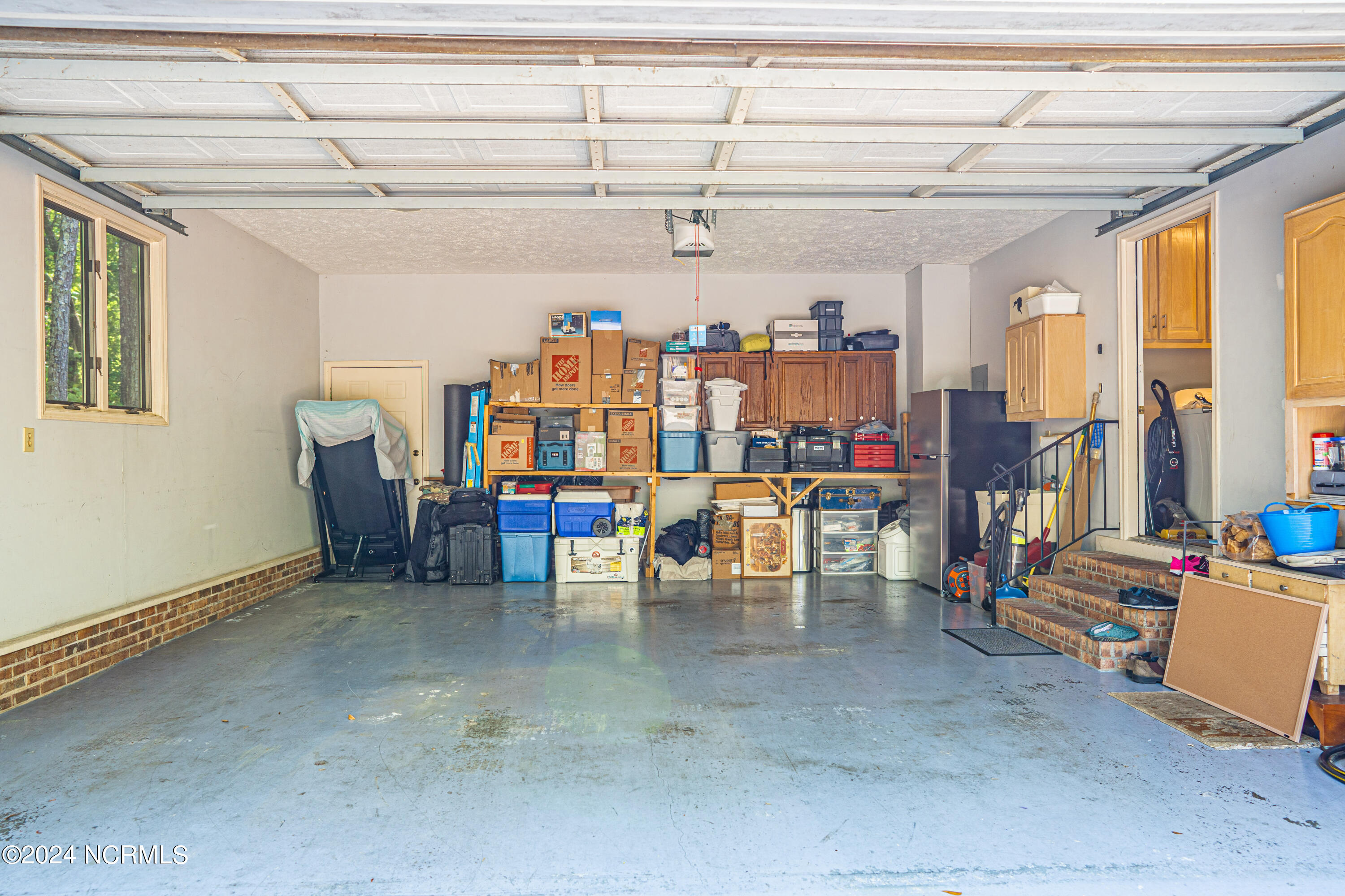 4 Apawamis Place