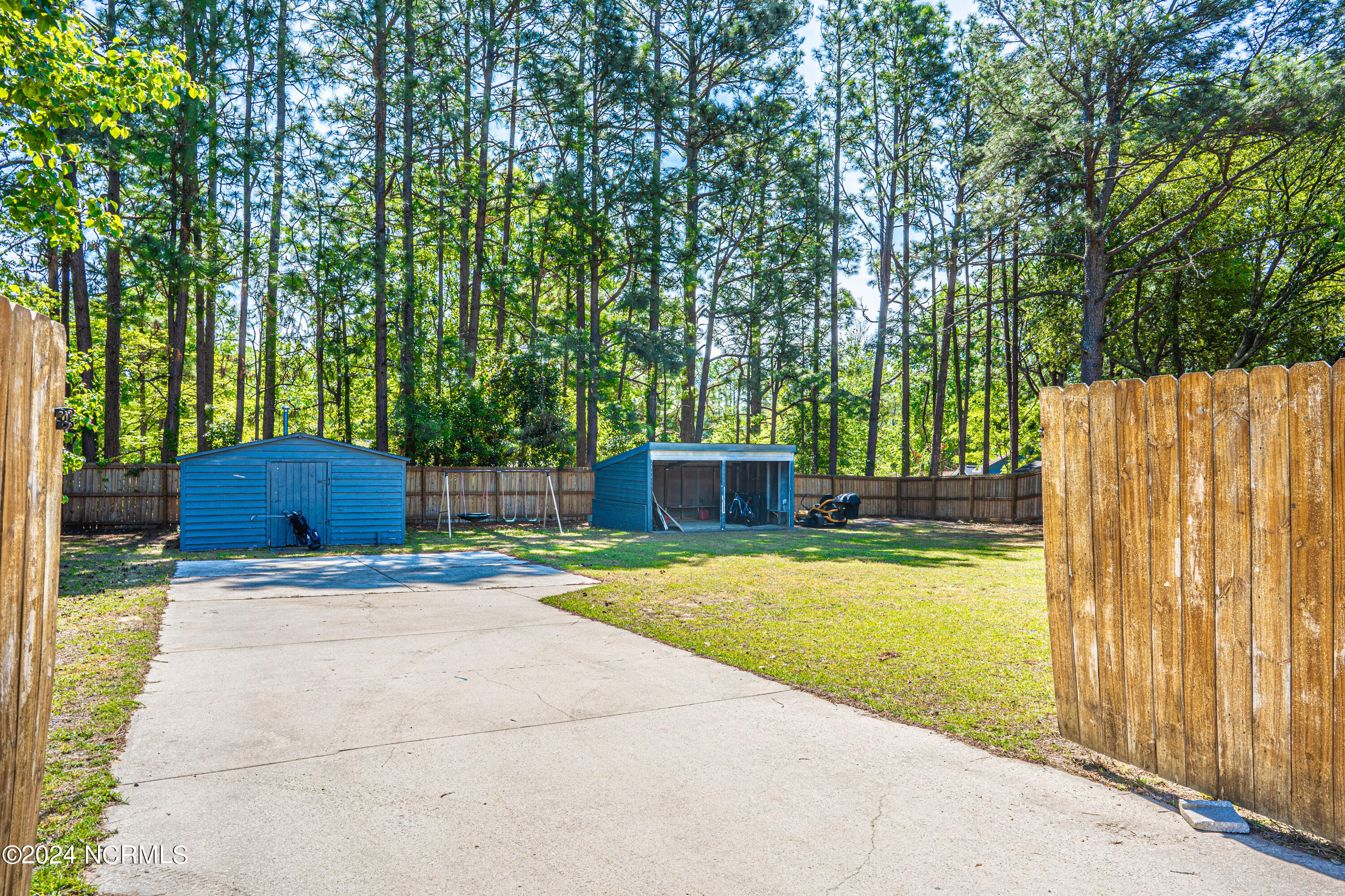 1708 N Poplar Street