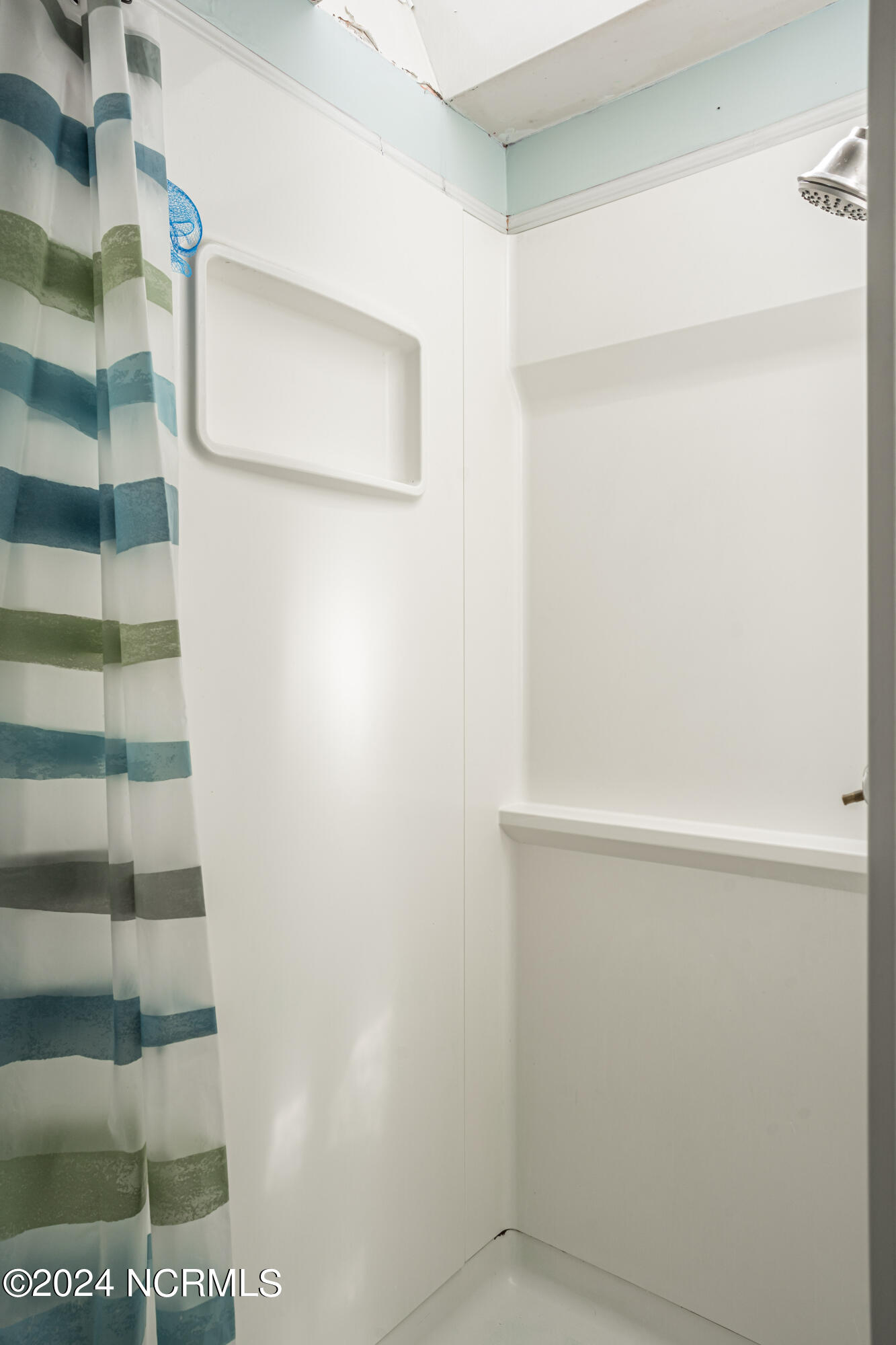 1708 N Poplar Street