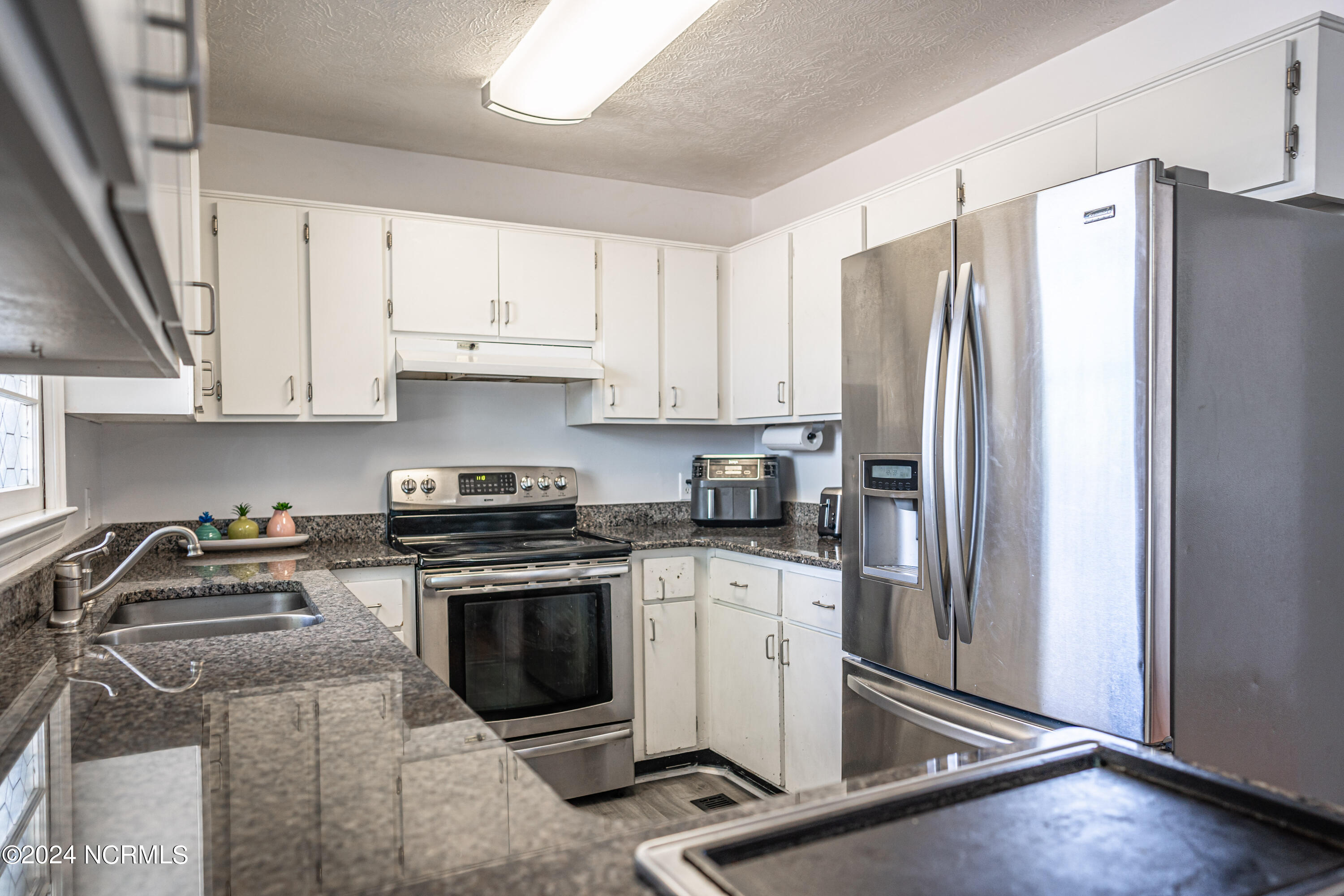 1708 N Poplar Street