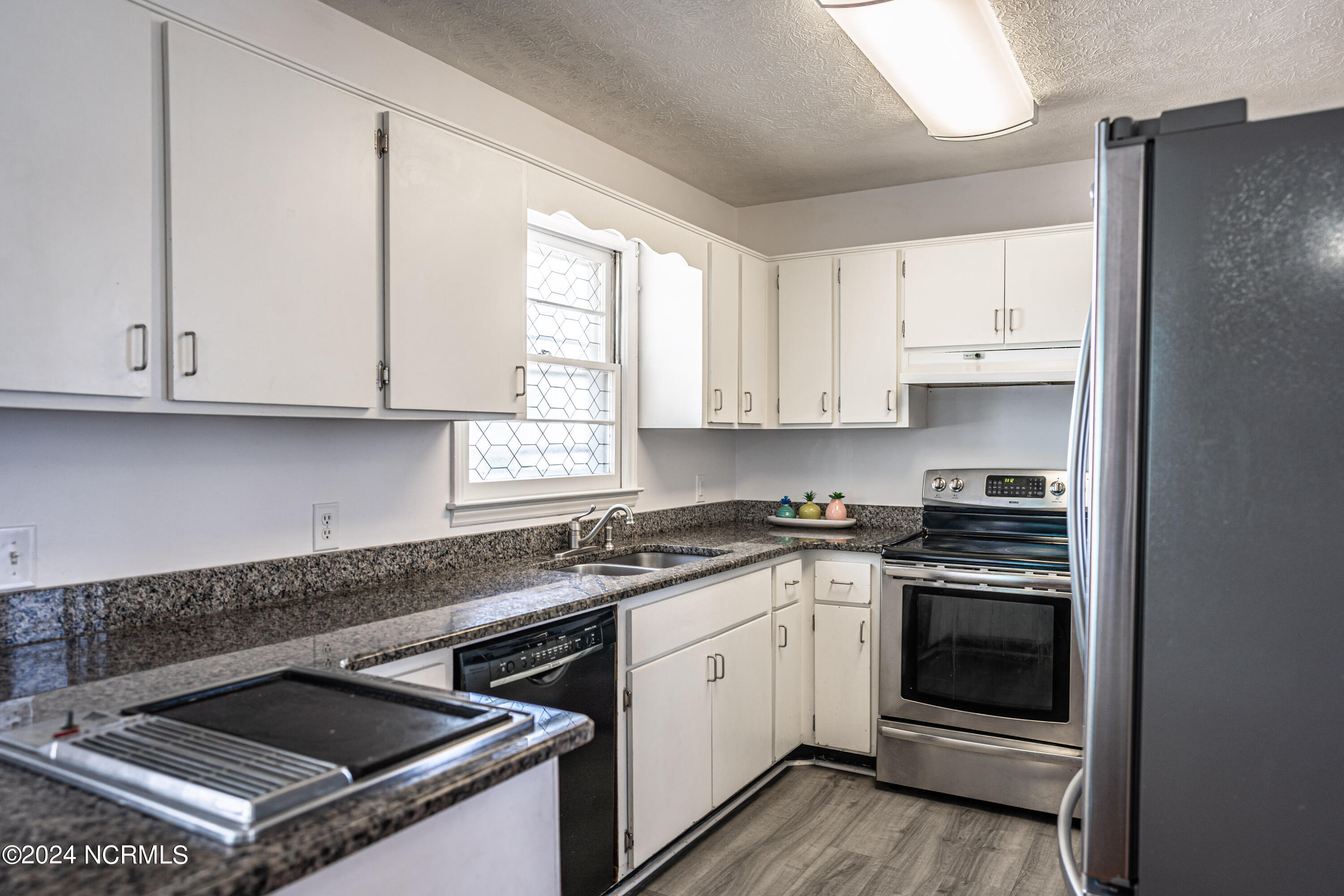 1708 N Poplar Street