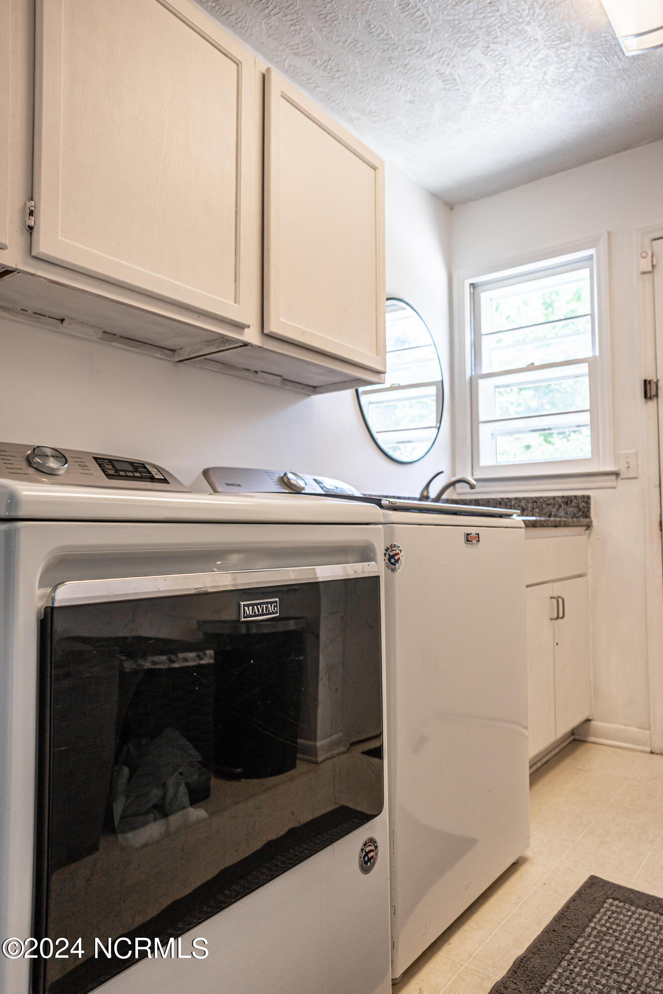 1708 N Poplar Street