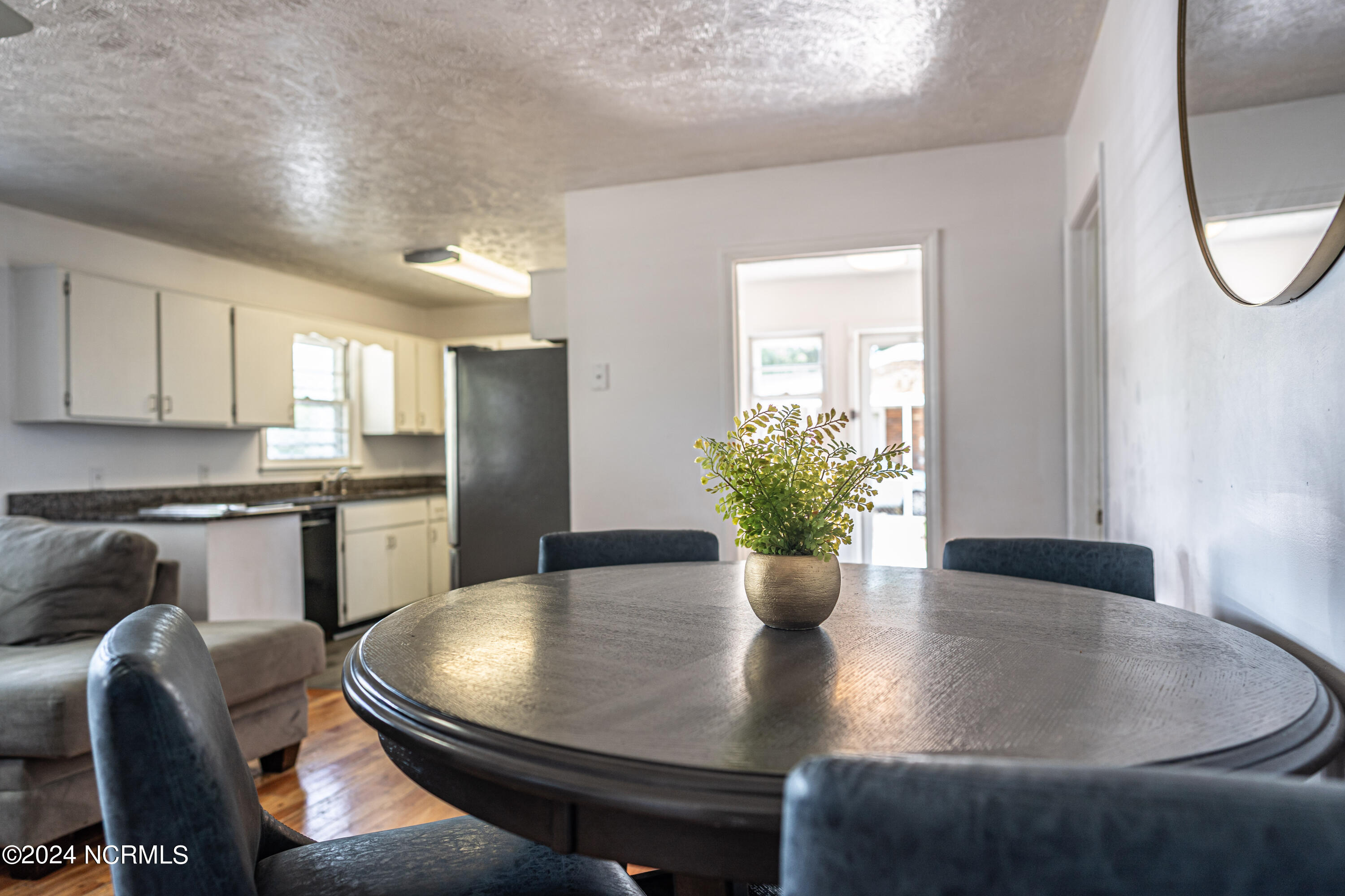 1708 N Poplar Street