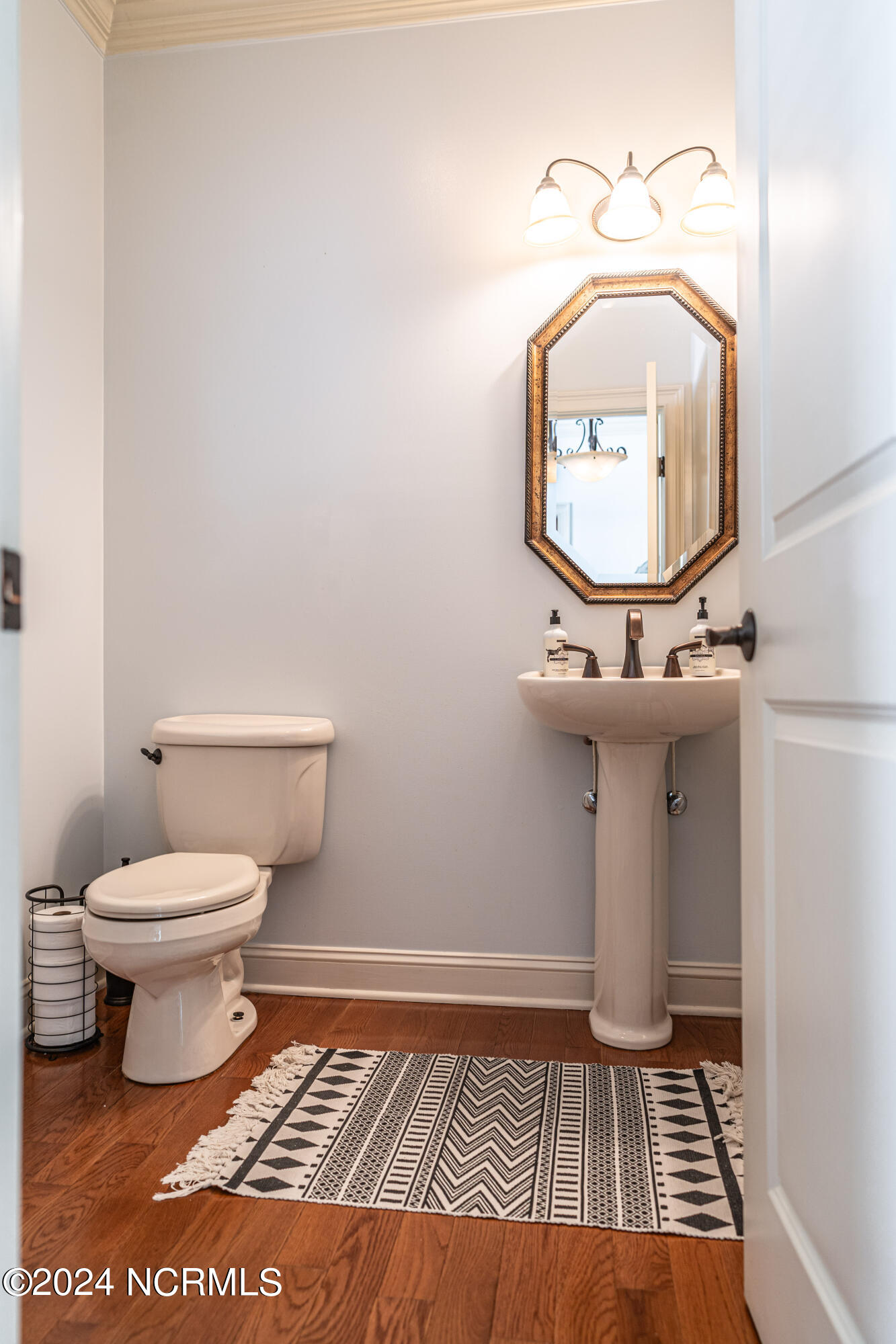 7 Whisper Lake Drive