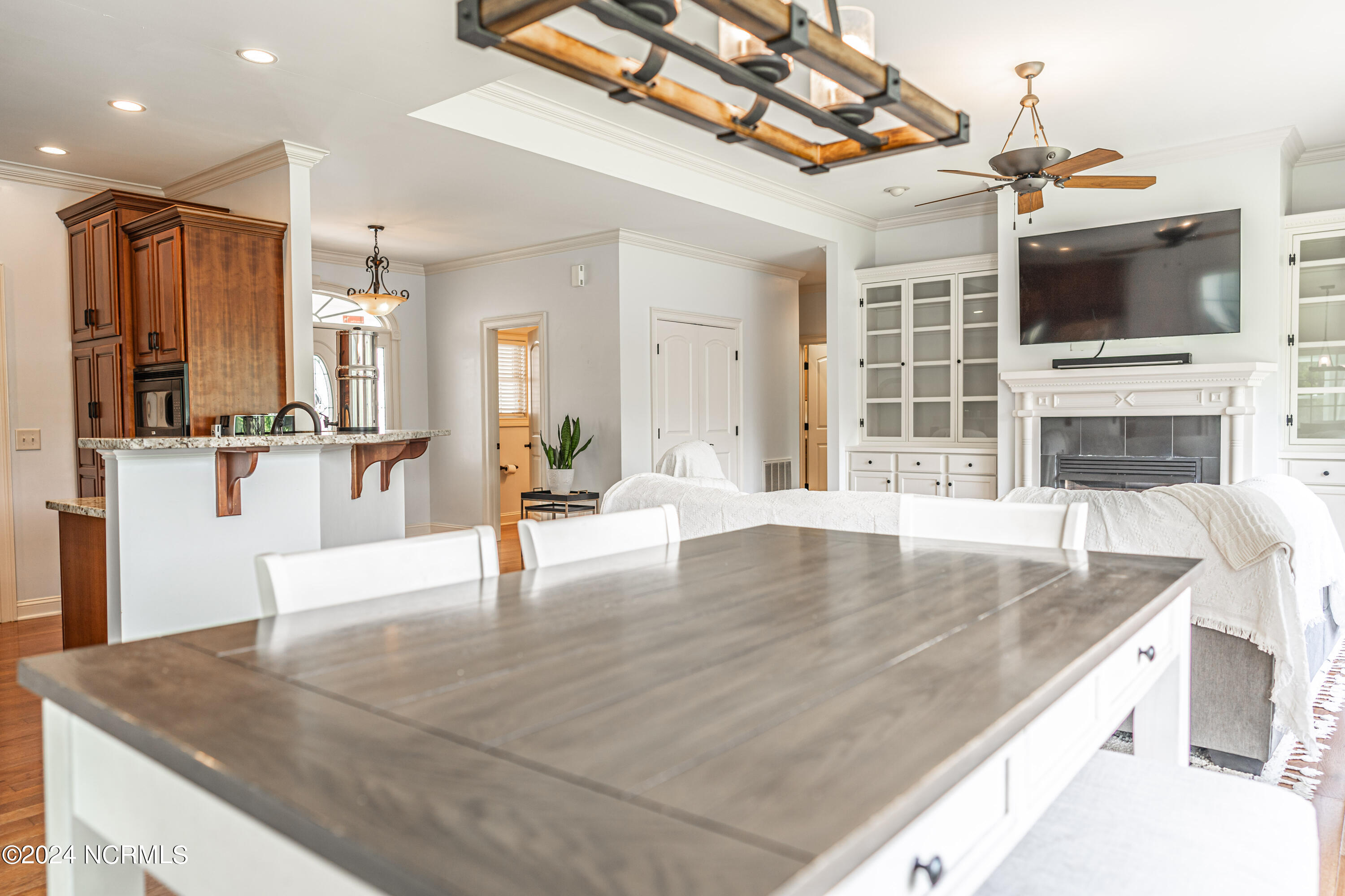 7 Whisper Lake Drive