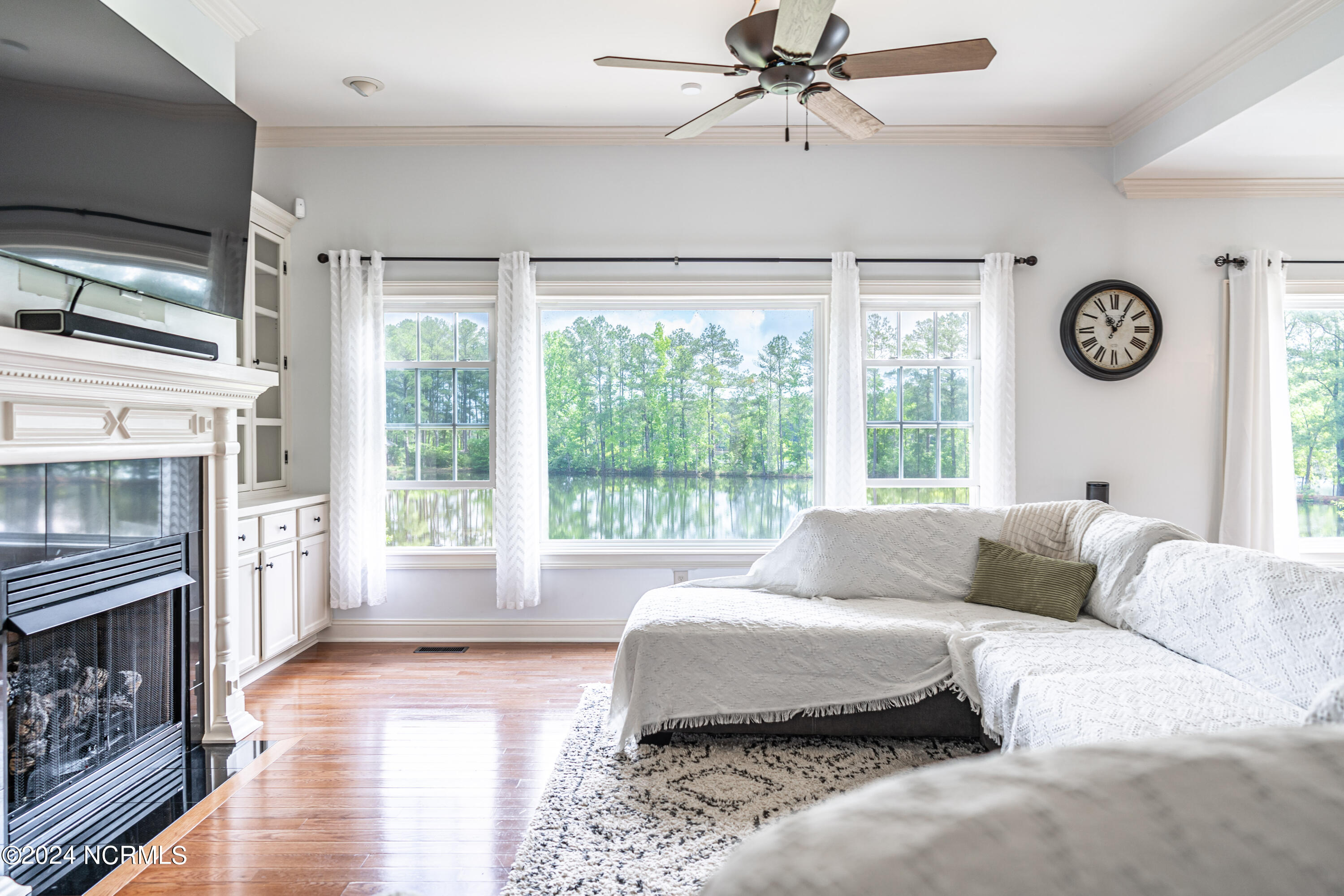 7 Whisper Lake Drive