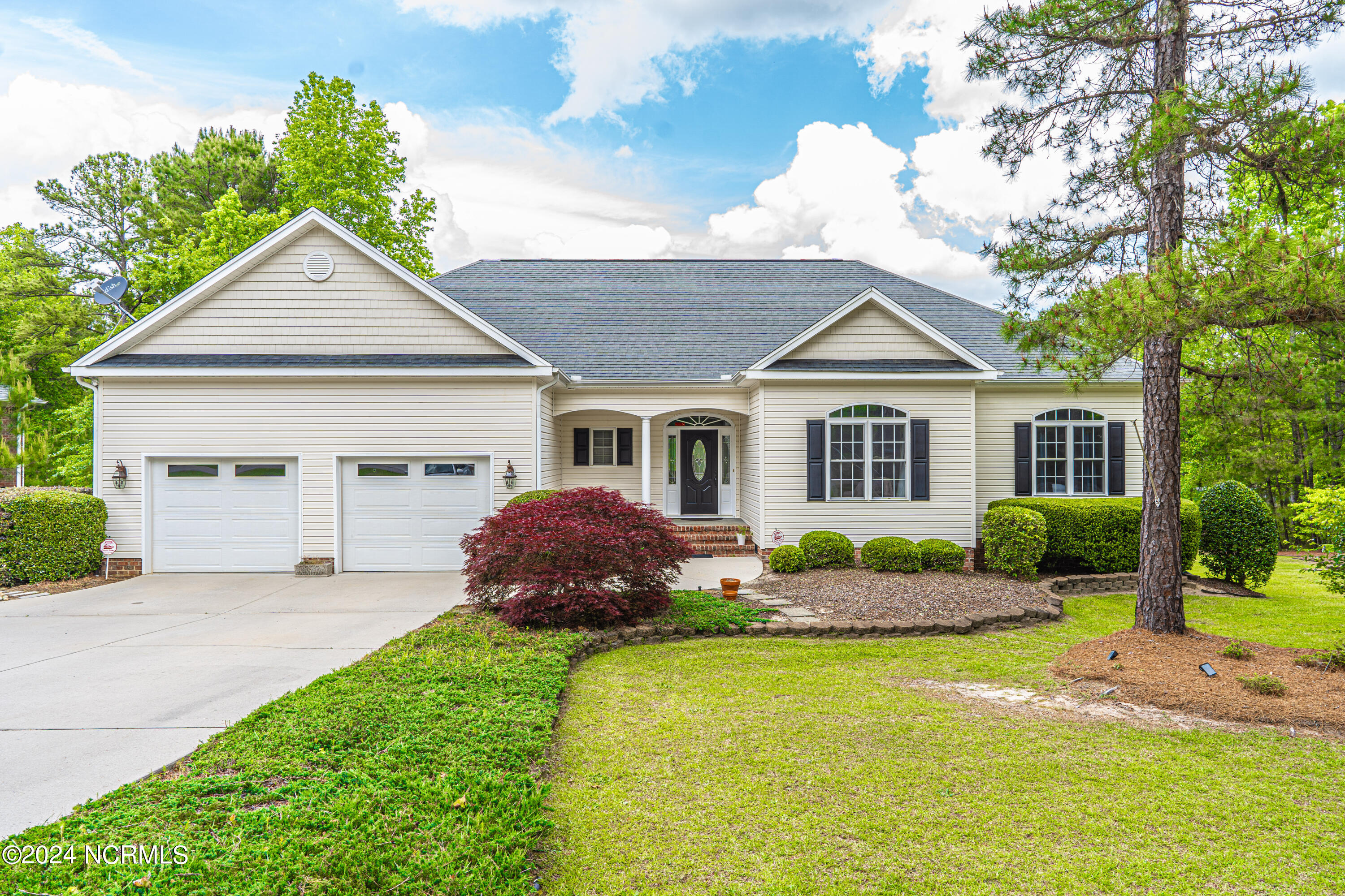 7 Whisper Lake Drive