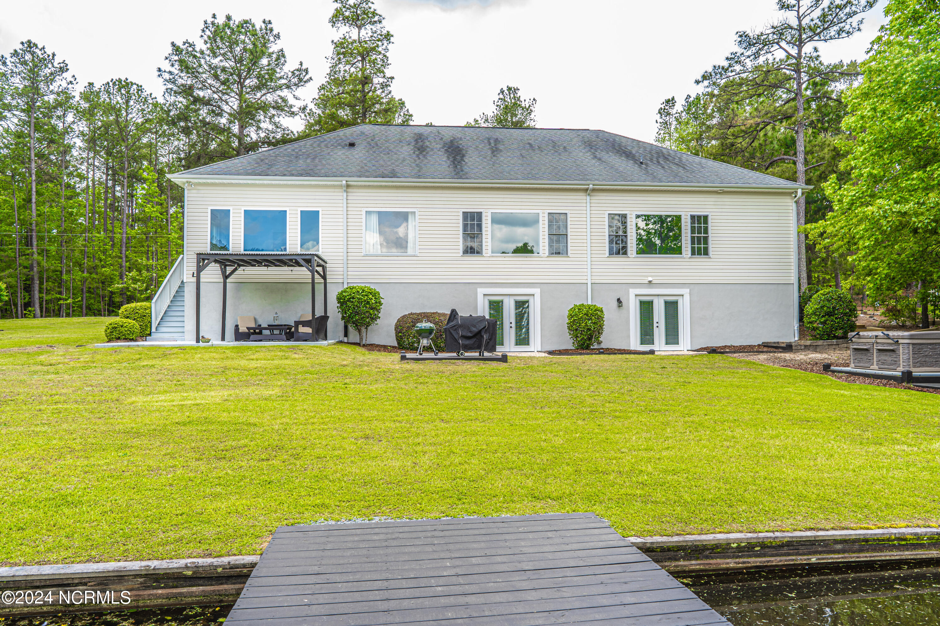 7 Whisper Lake Drive