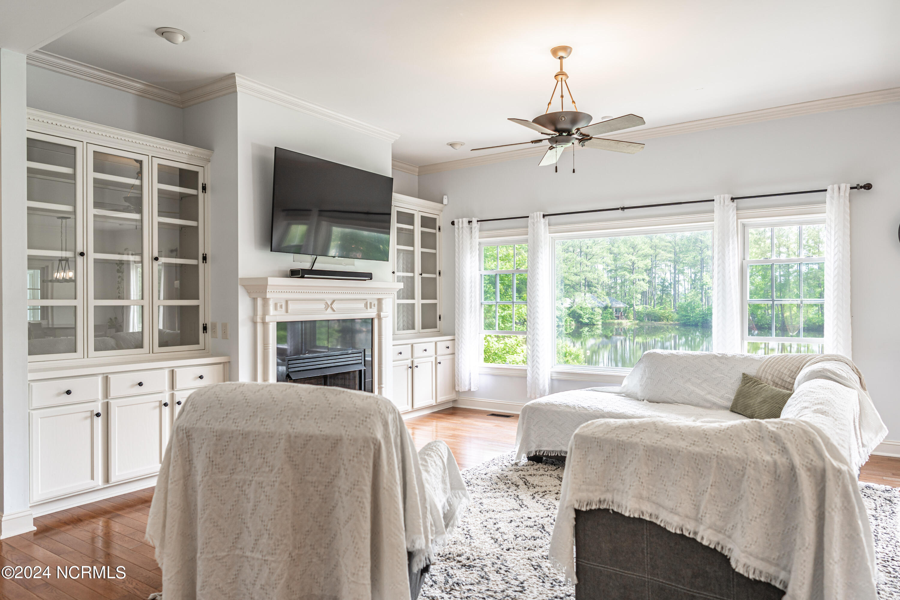 7 Whisper Lake Drive