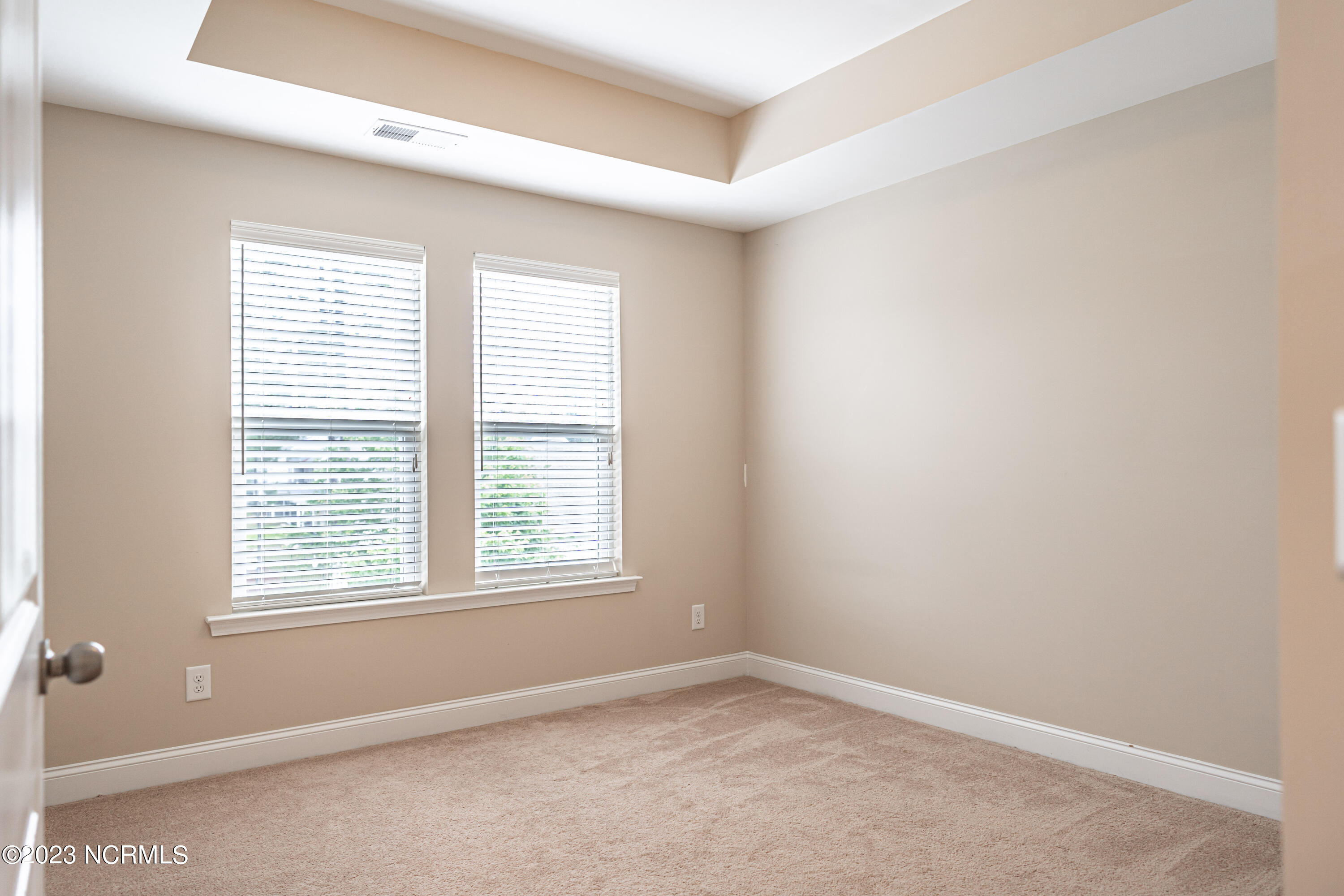 749 Legacy Lakes Way