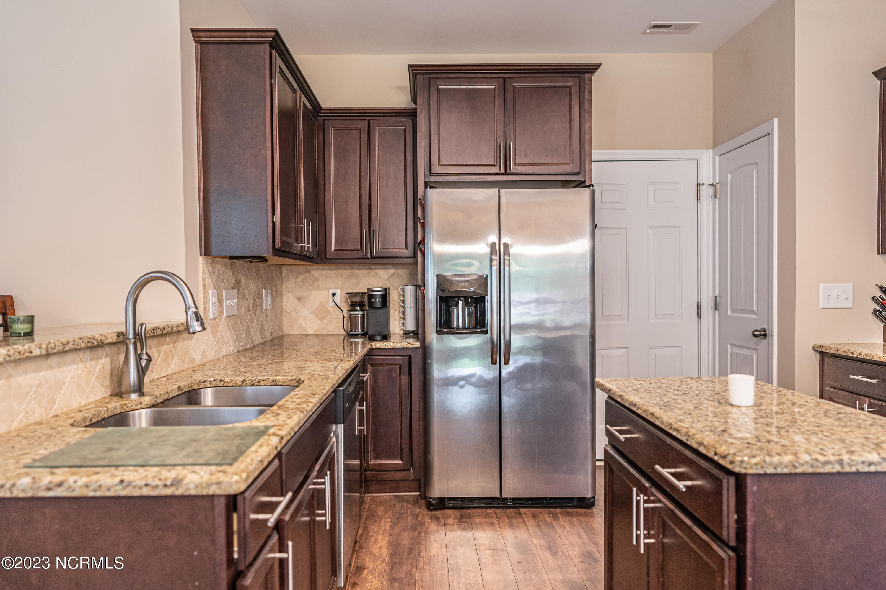 749 Legacy Lakes Way