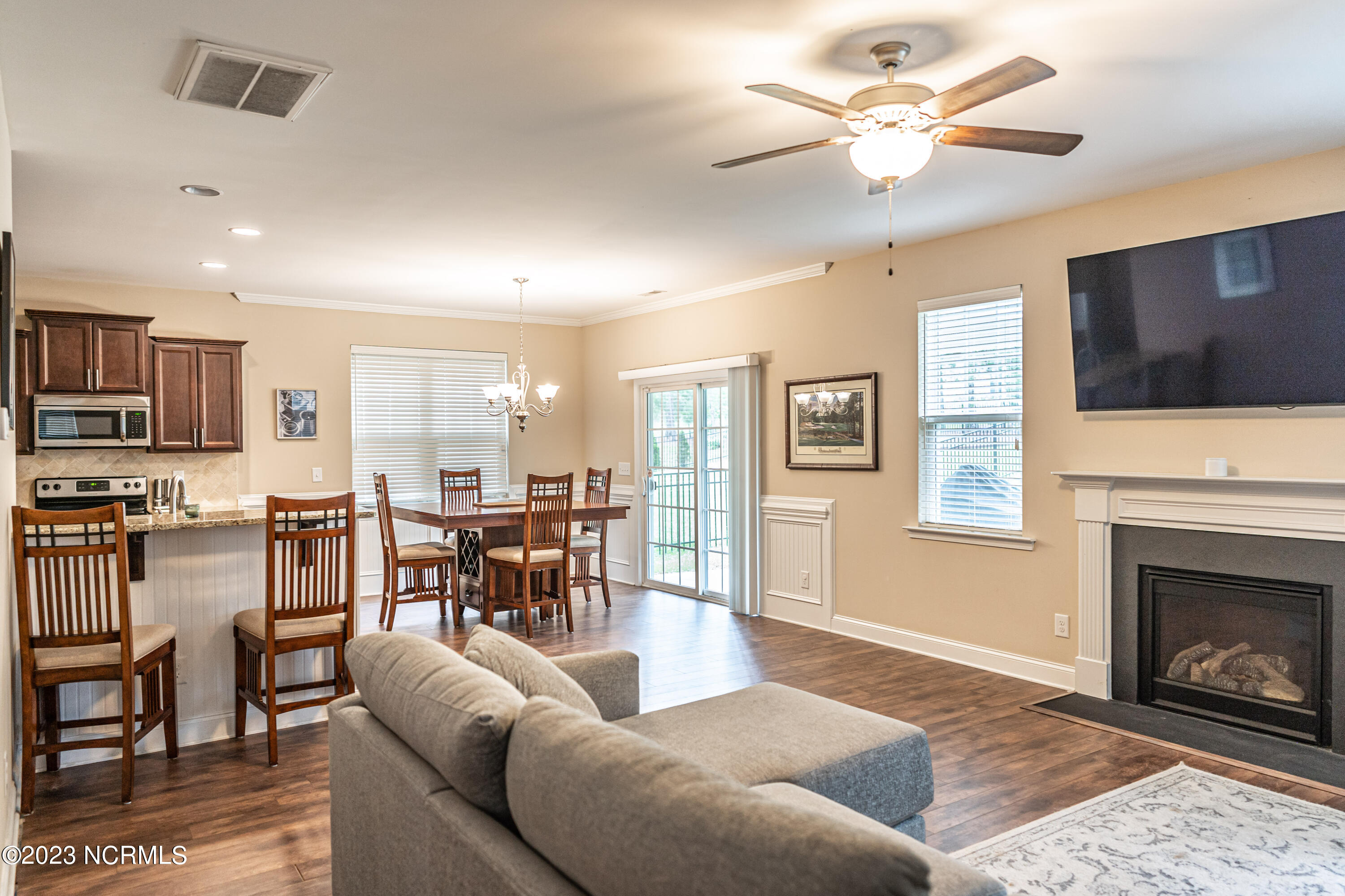 749 Legacy Lakes Way