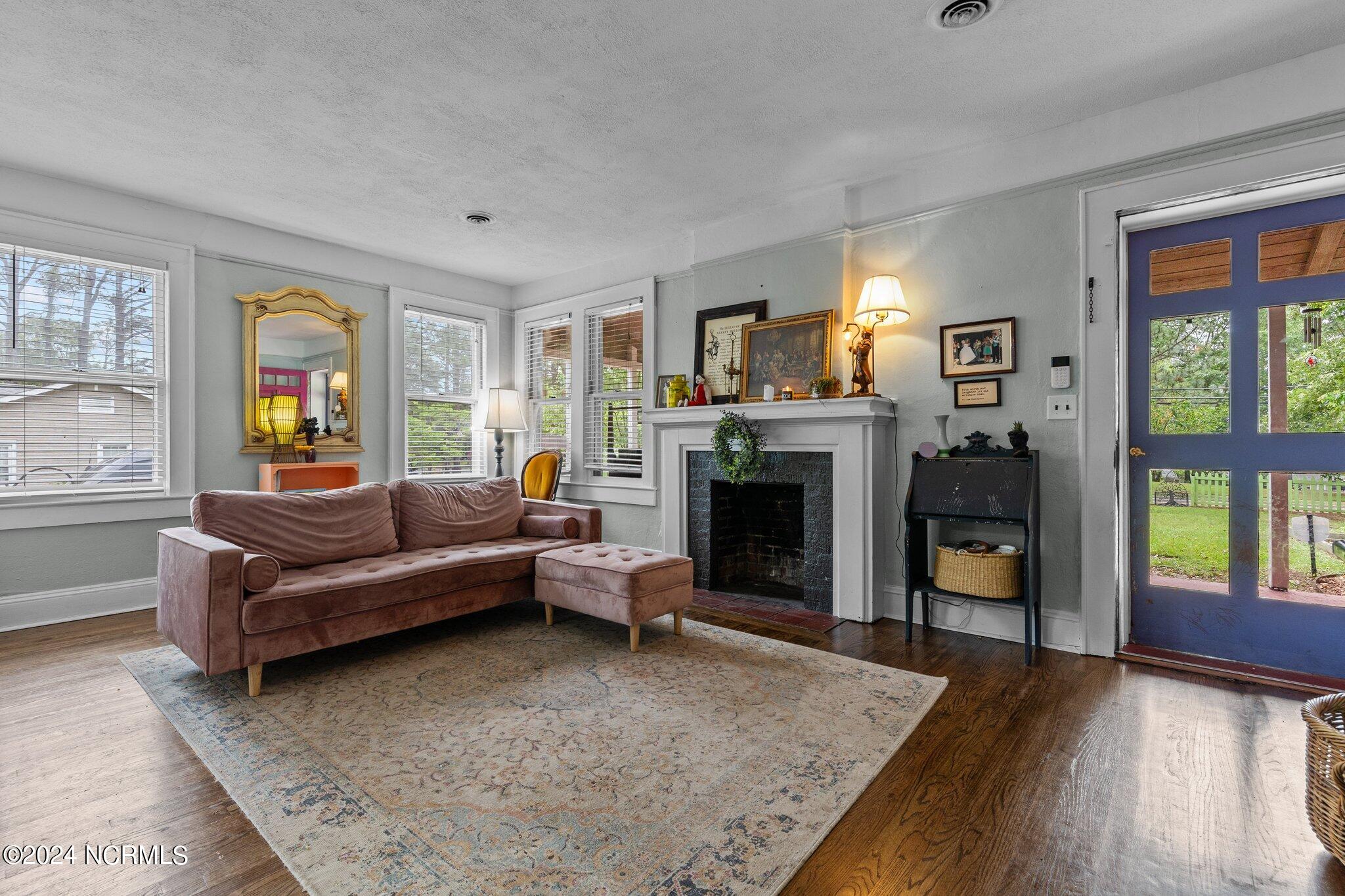 721 N Poplar Street