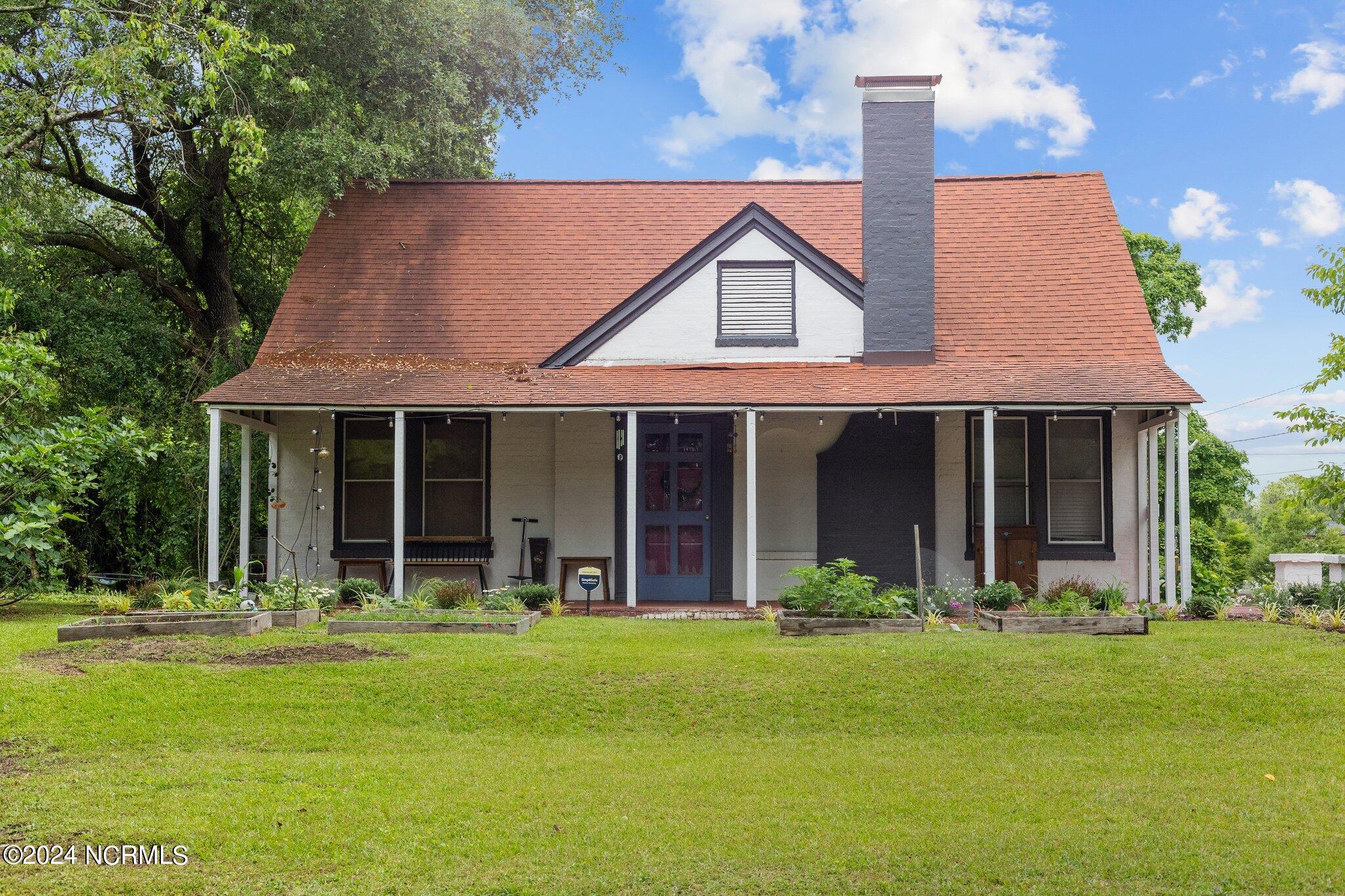 721 N Poplar Street