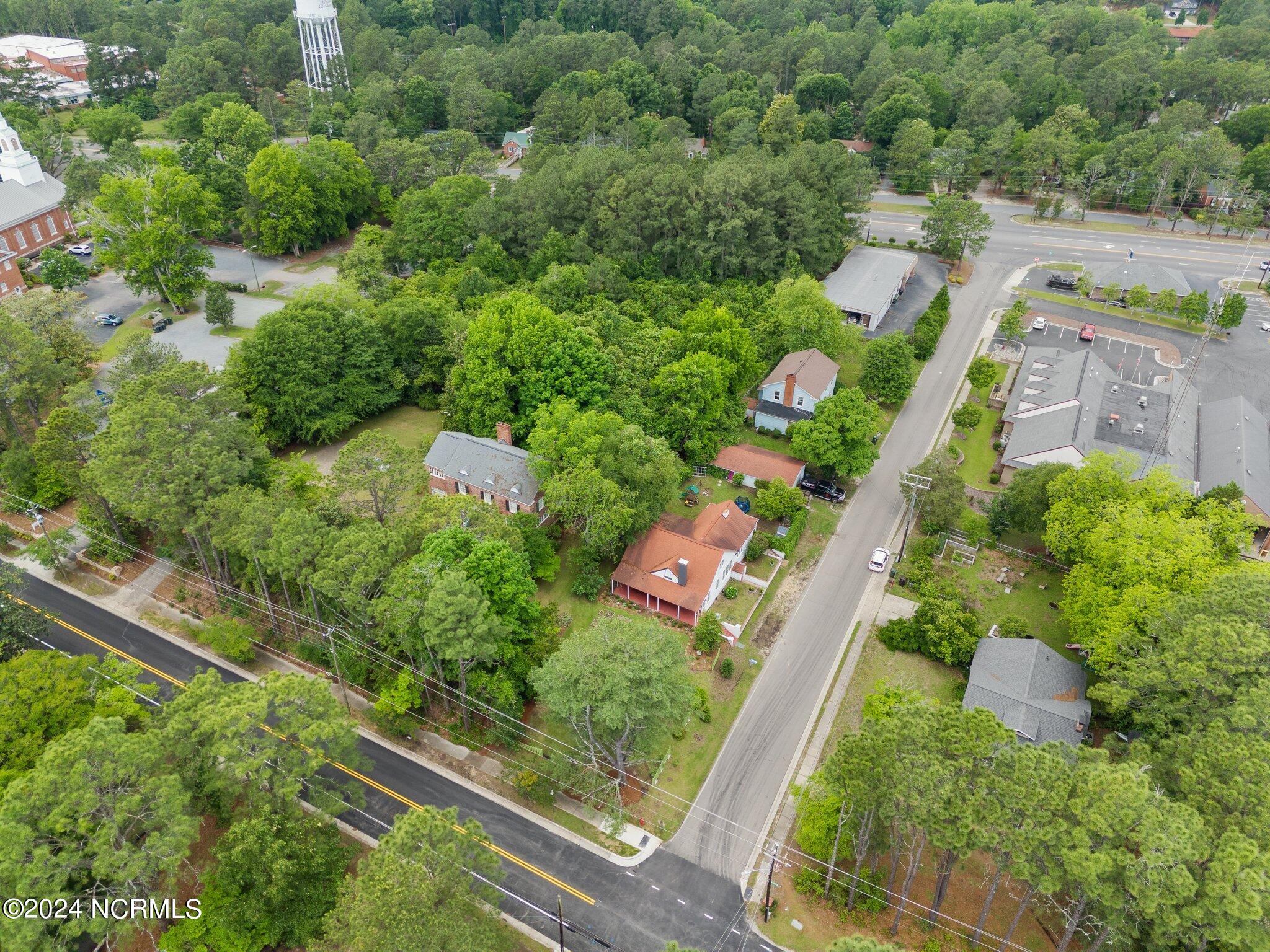721 N Poplar Street