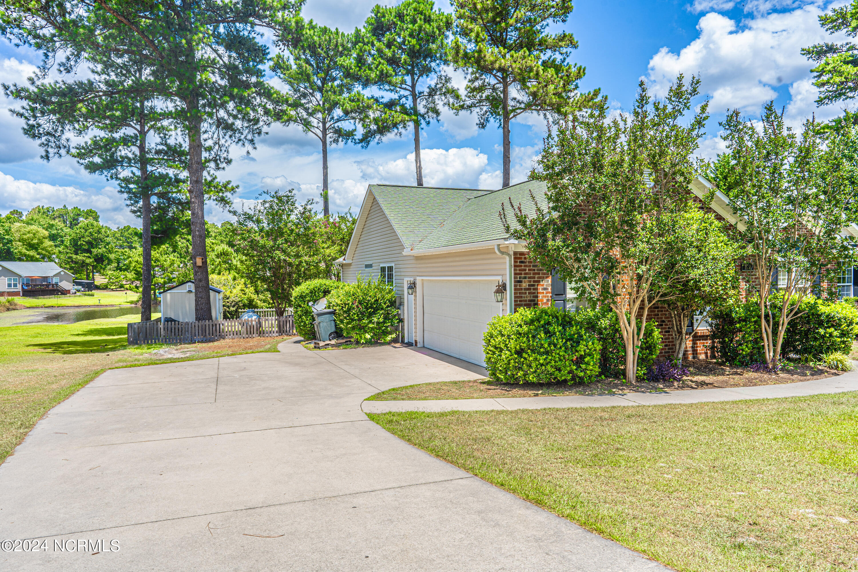 170 Russet Court