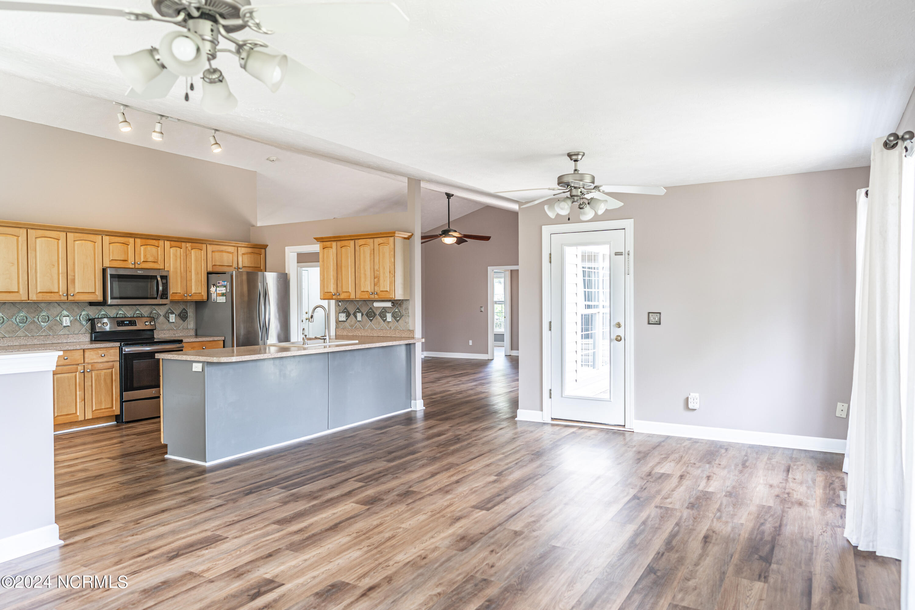 170 Russet Court