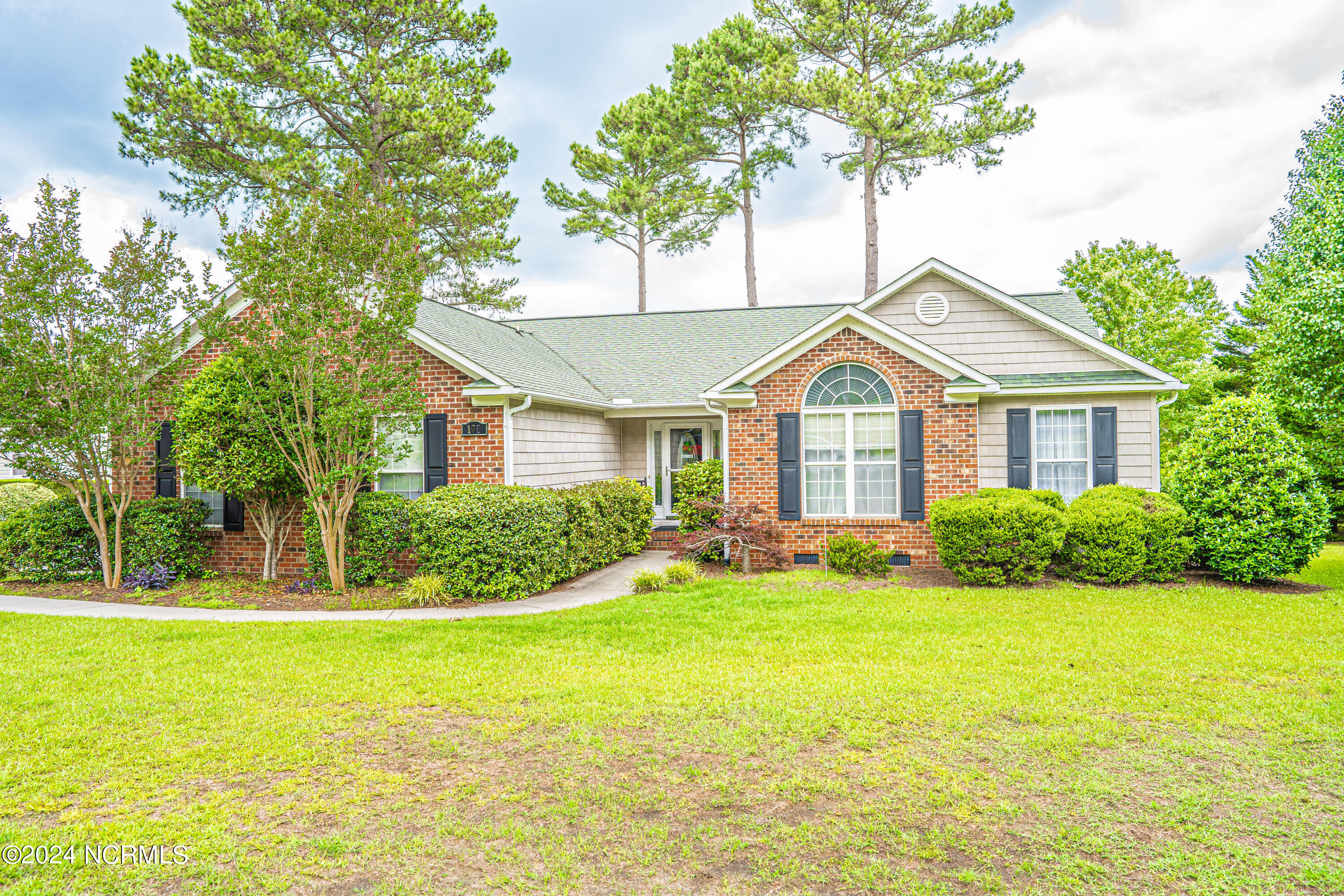 170 Russet Court