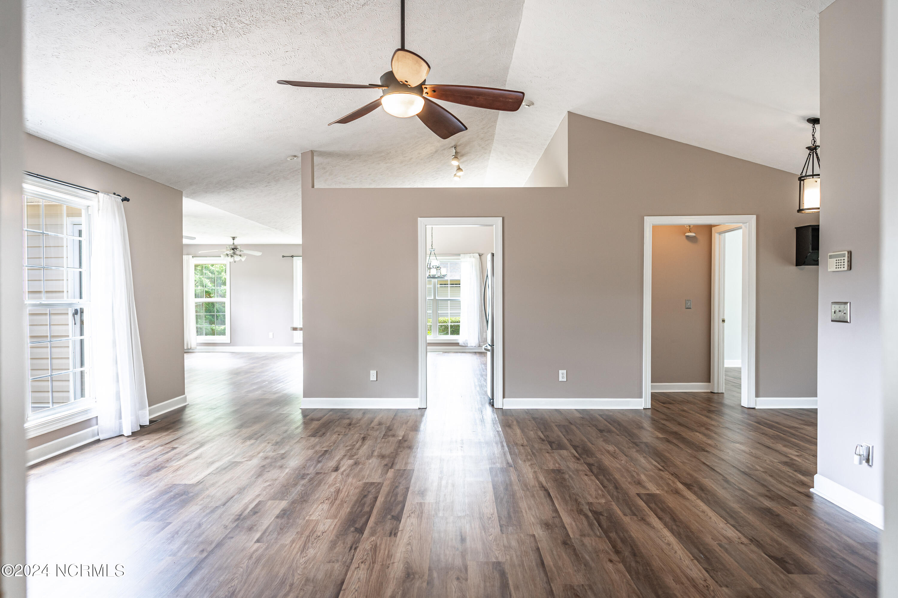 170 Russet Court