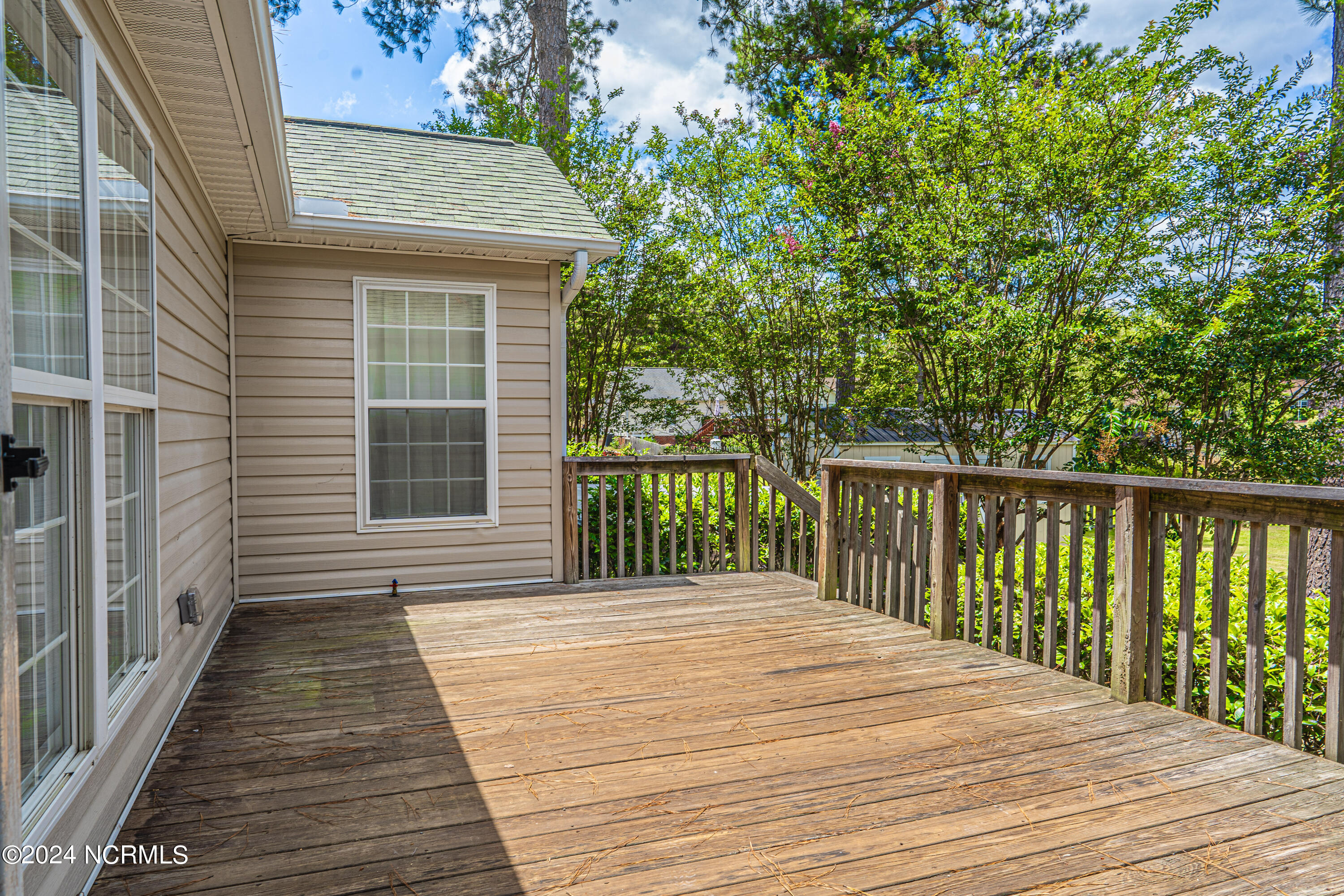 170 Russet Court