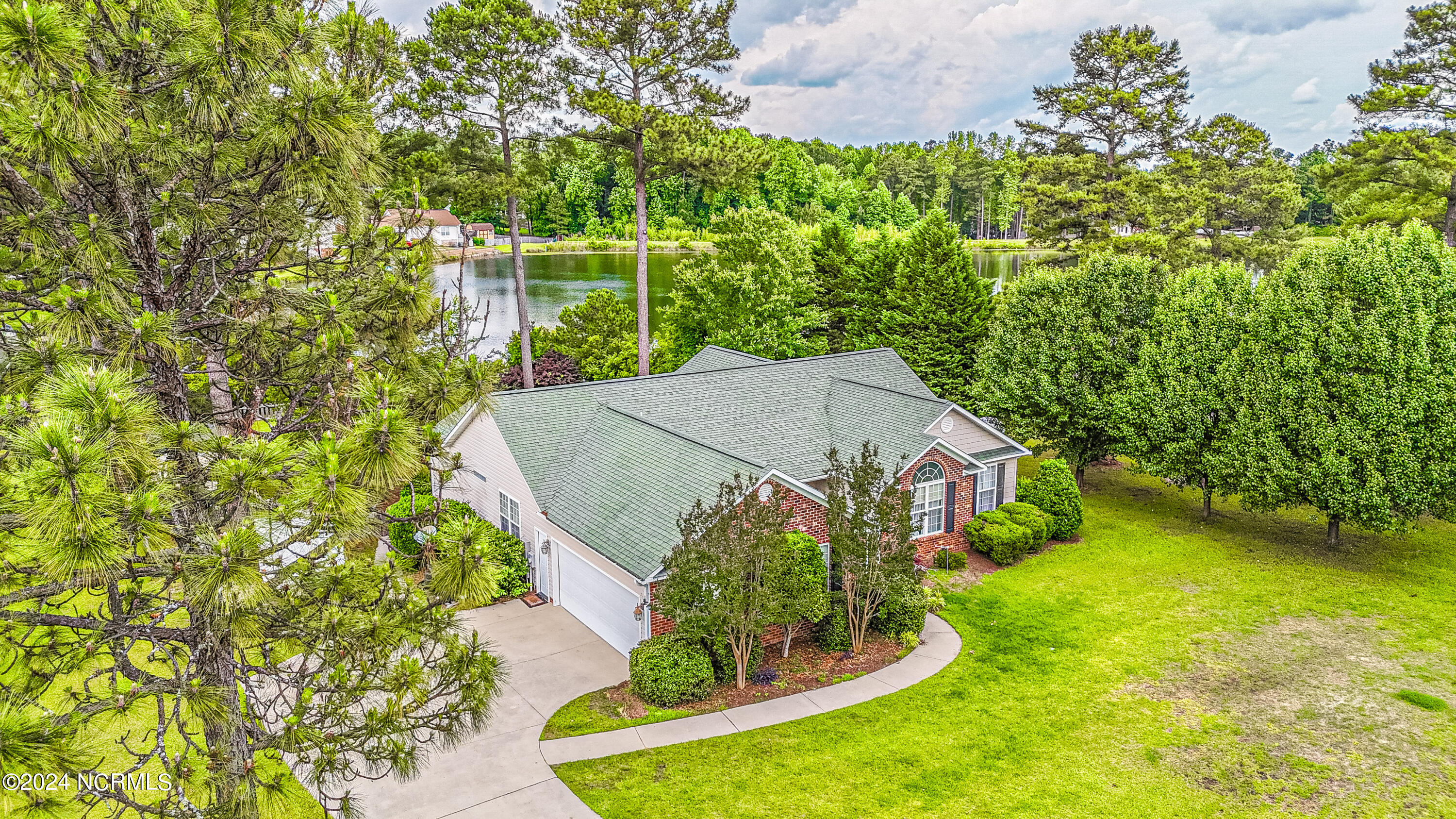 170 Russet Court