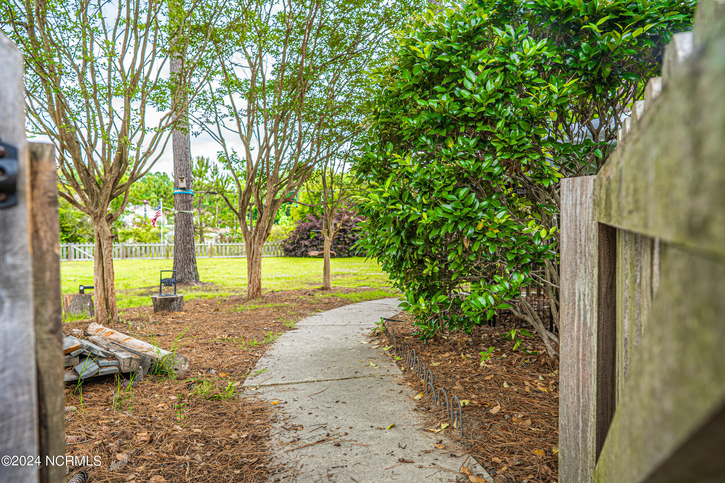 170 Russet Court