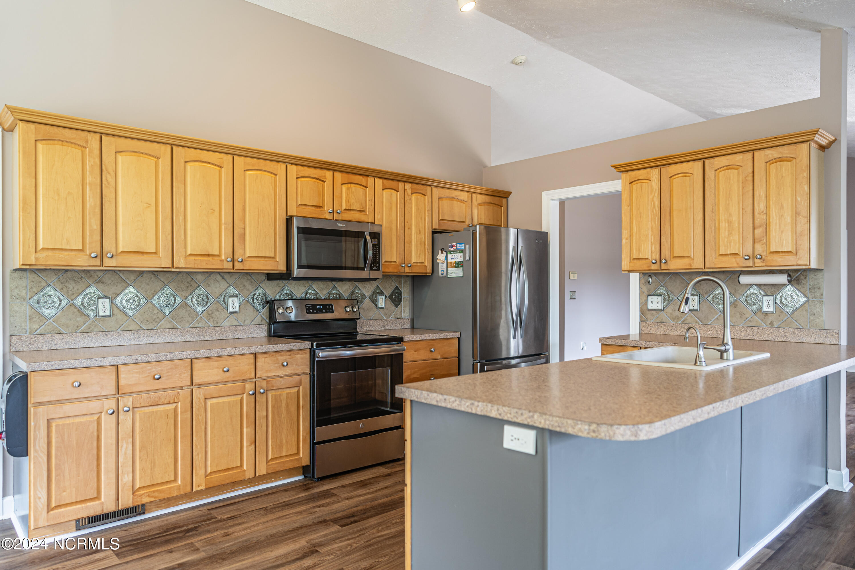 170 Russet Court