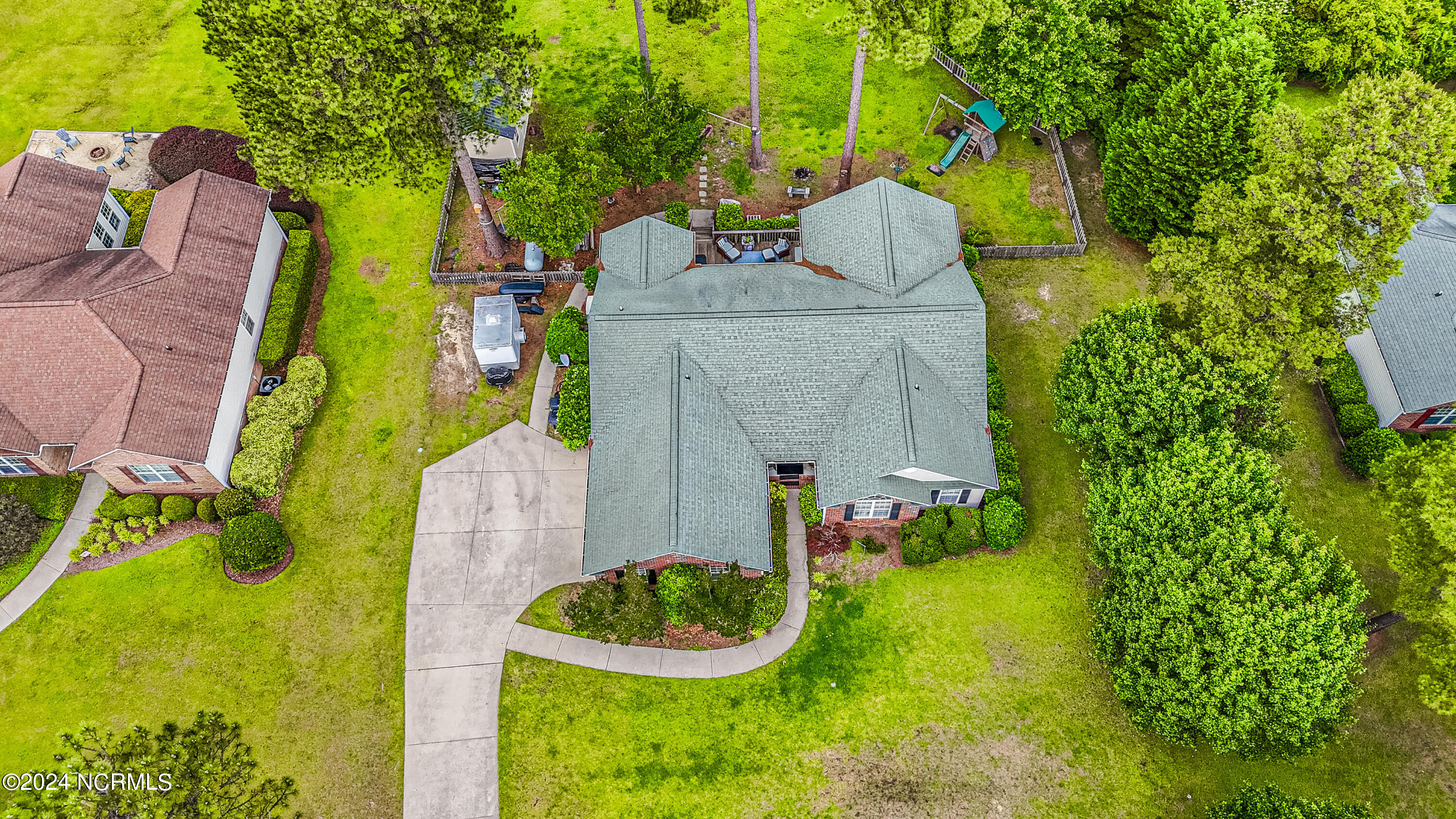 170 Russet Court