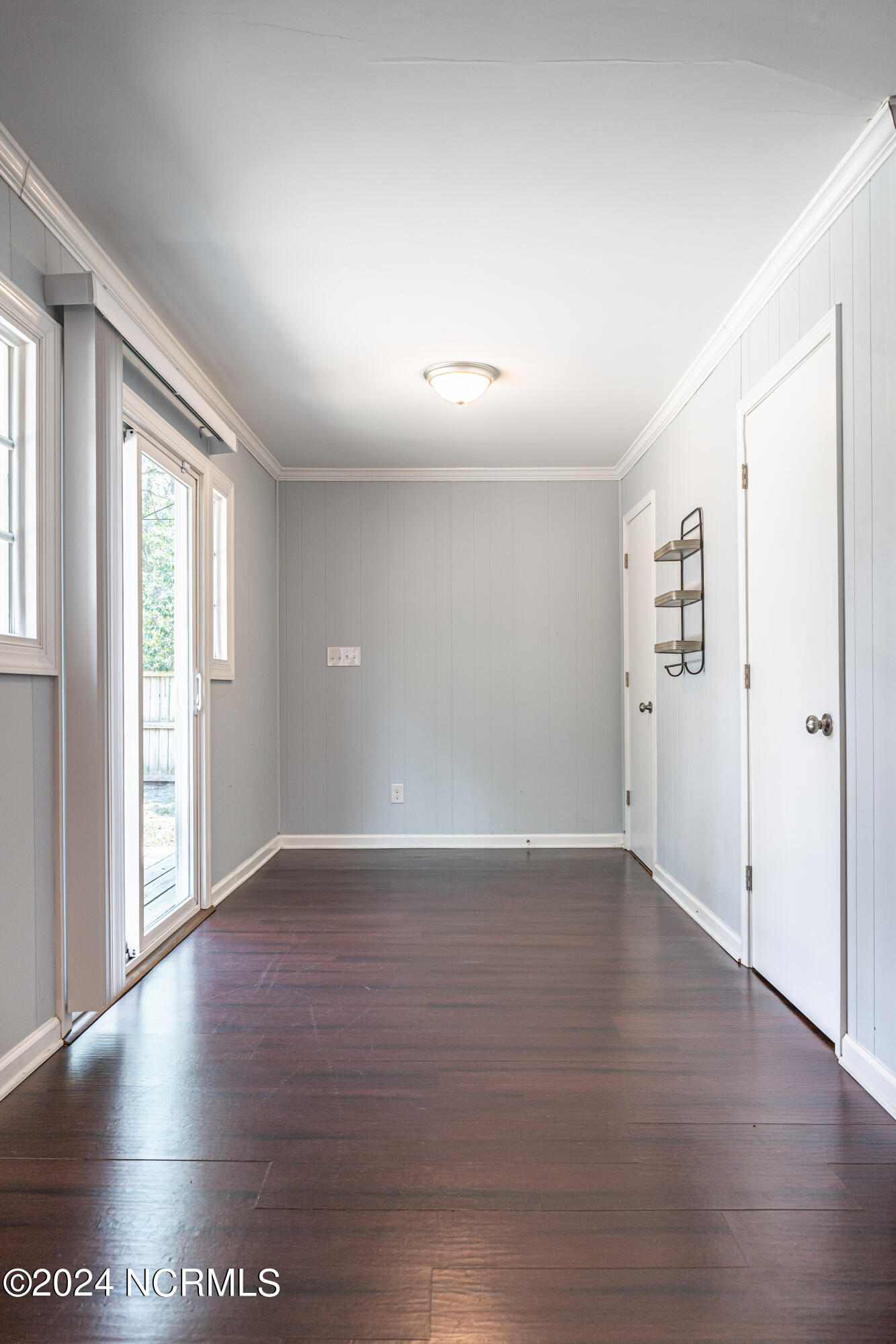 1573 W Pennsylvania Avenue Ext