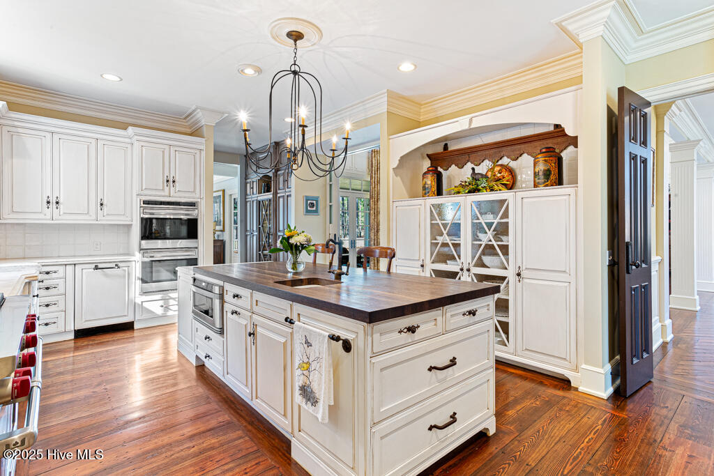 70 Cypress Point Drive