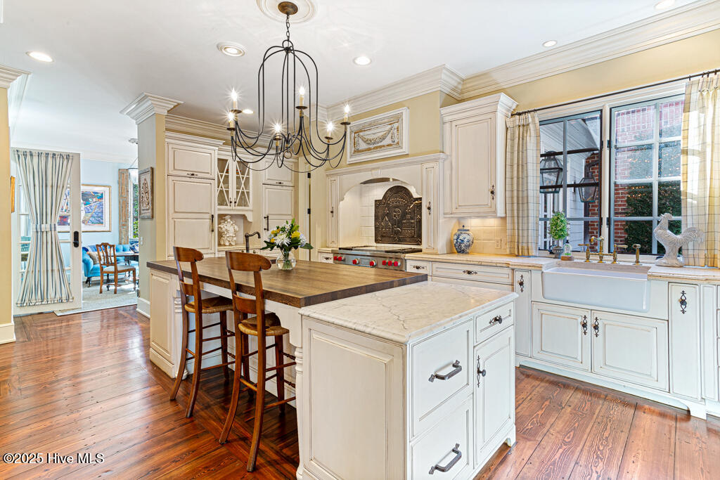 70 Cypress Point Drive