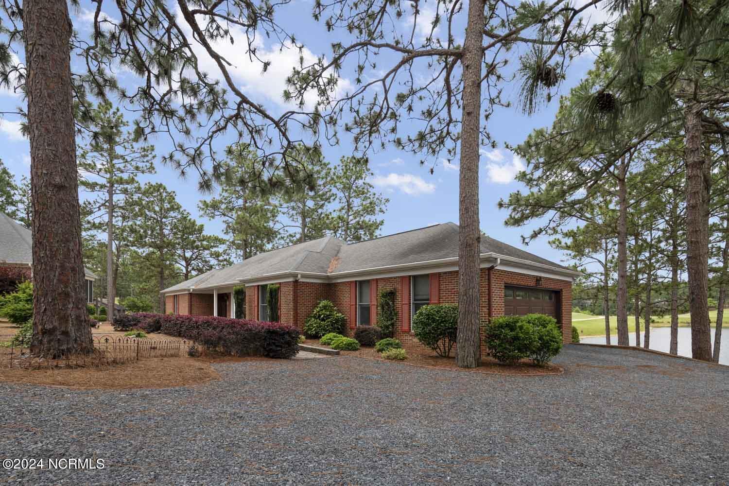 5 Interlachon Lane