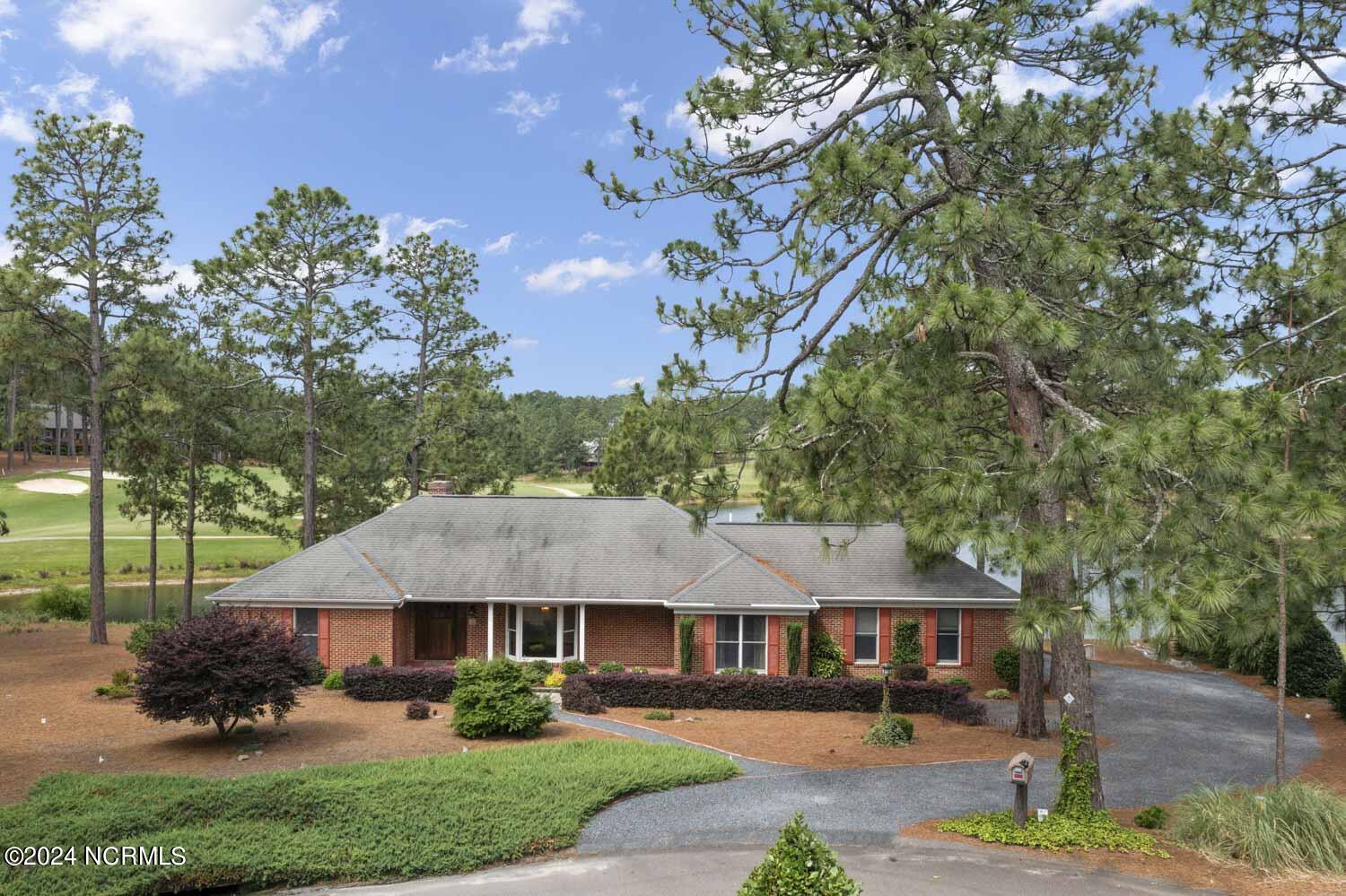 5 Interlachon Lane