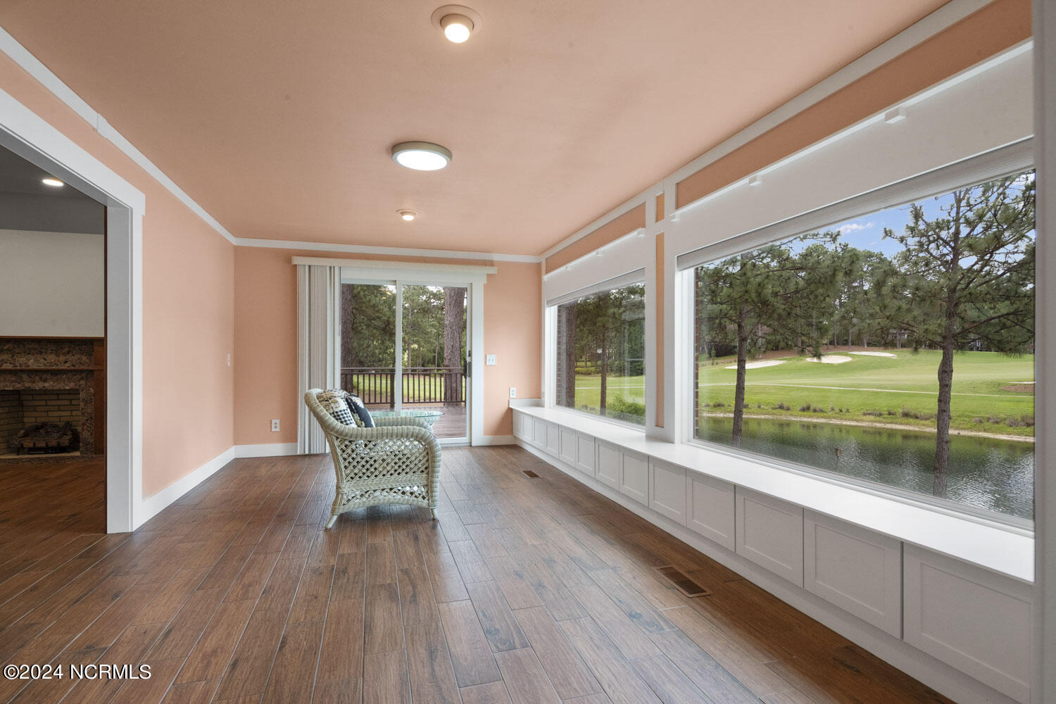 5 Interlachon Lane