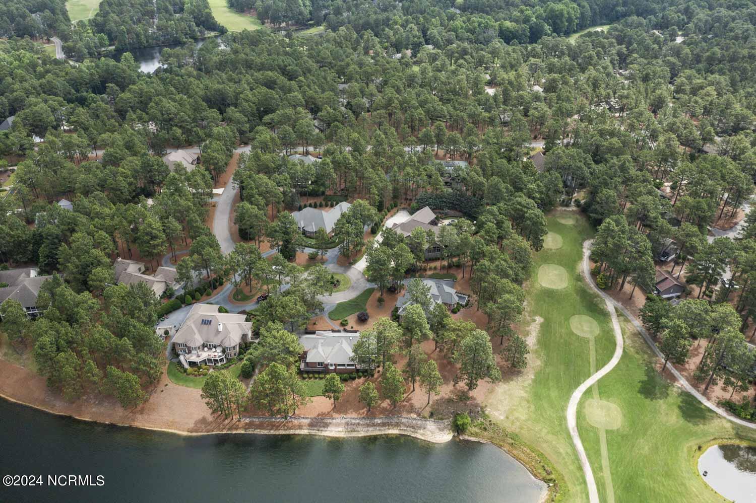 5 Interlachon Lane