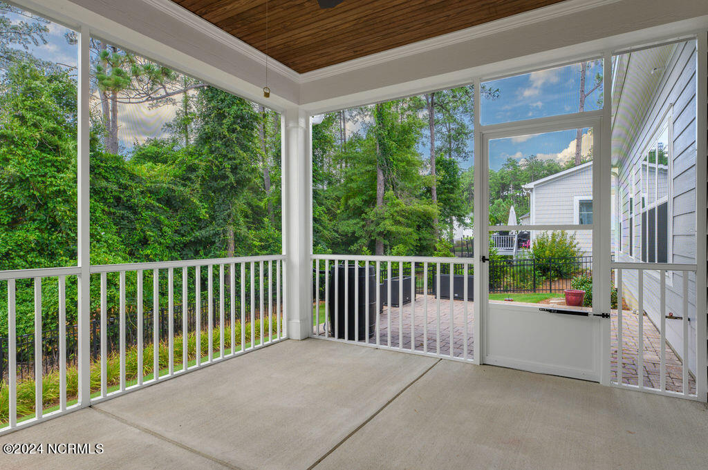 330 N Bracken Fern Lane