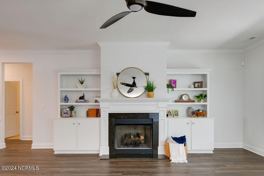 330 N Bracken Fern Lane