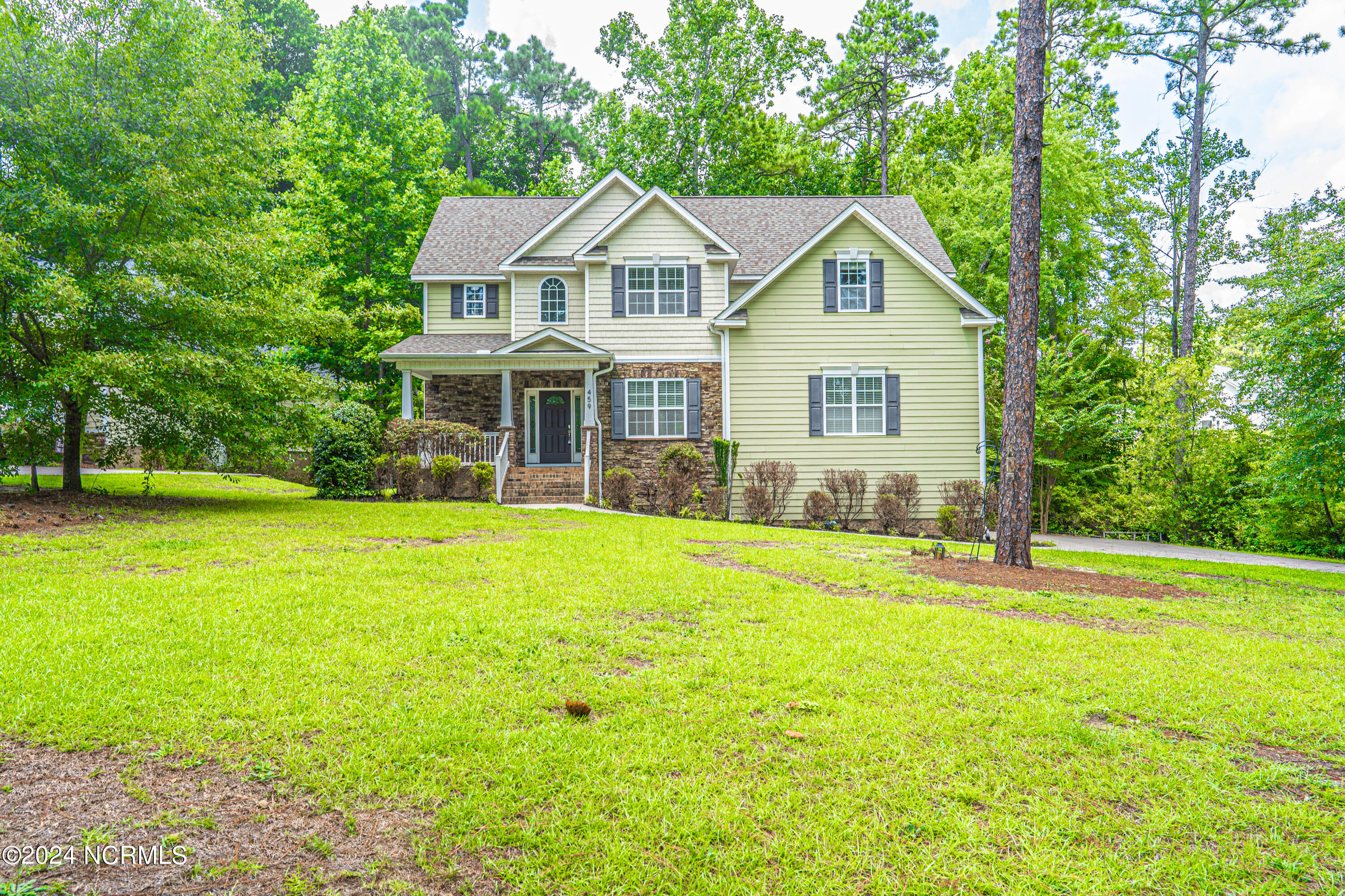 459 Avenue Of The Carolinas