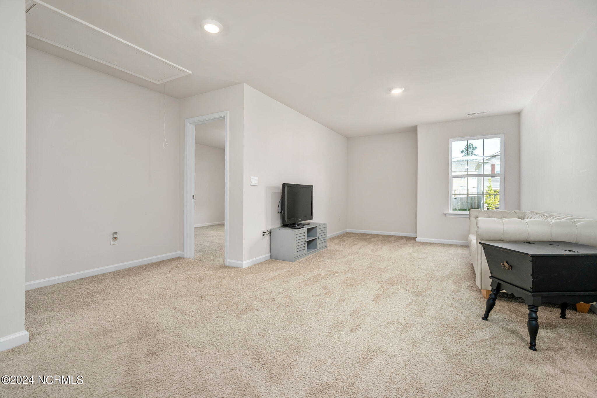 412 Apricot Lane