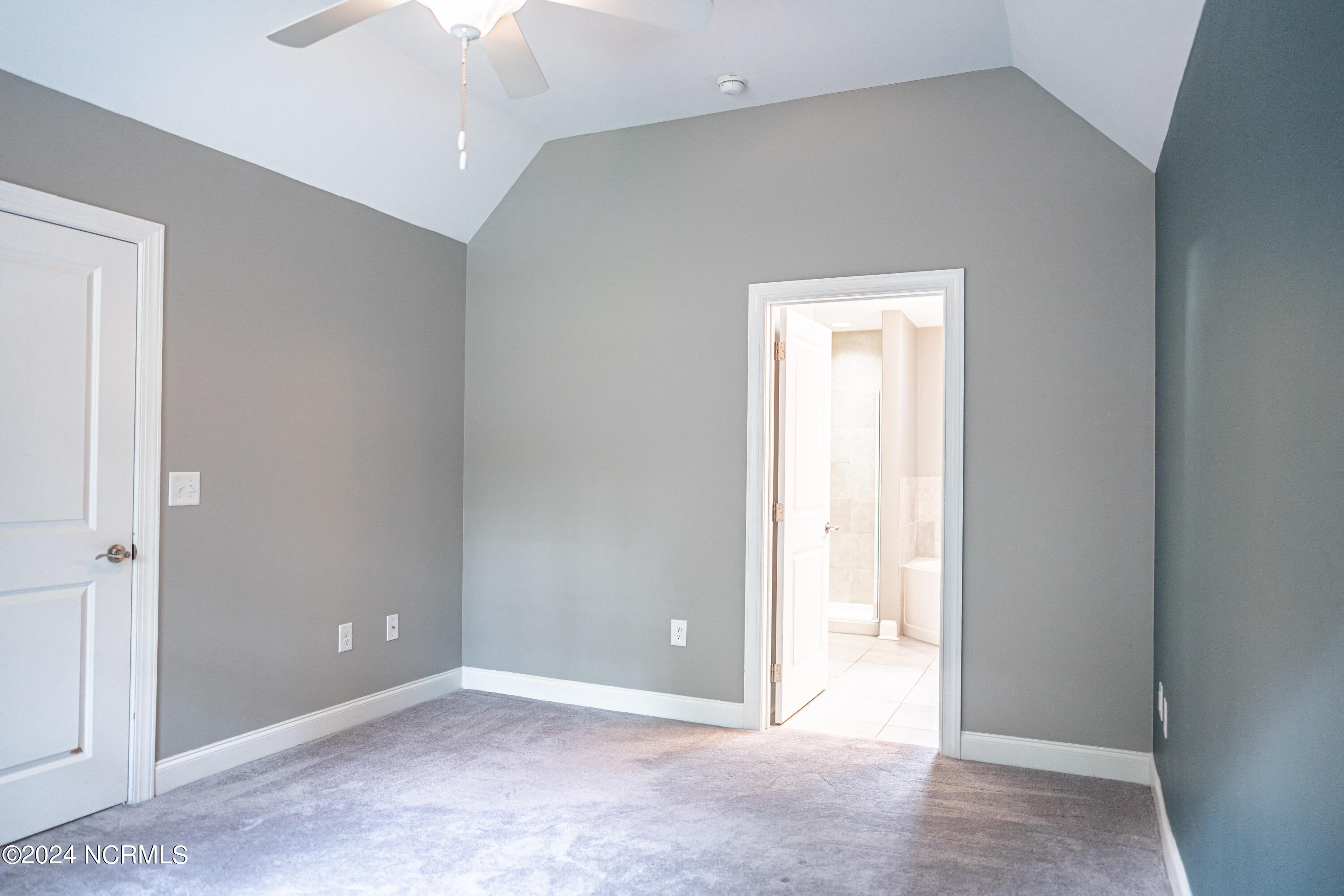 1808 E Indiana Avenue