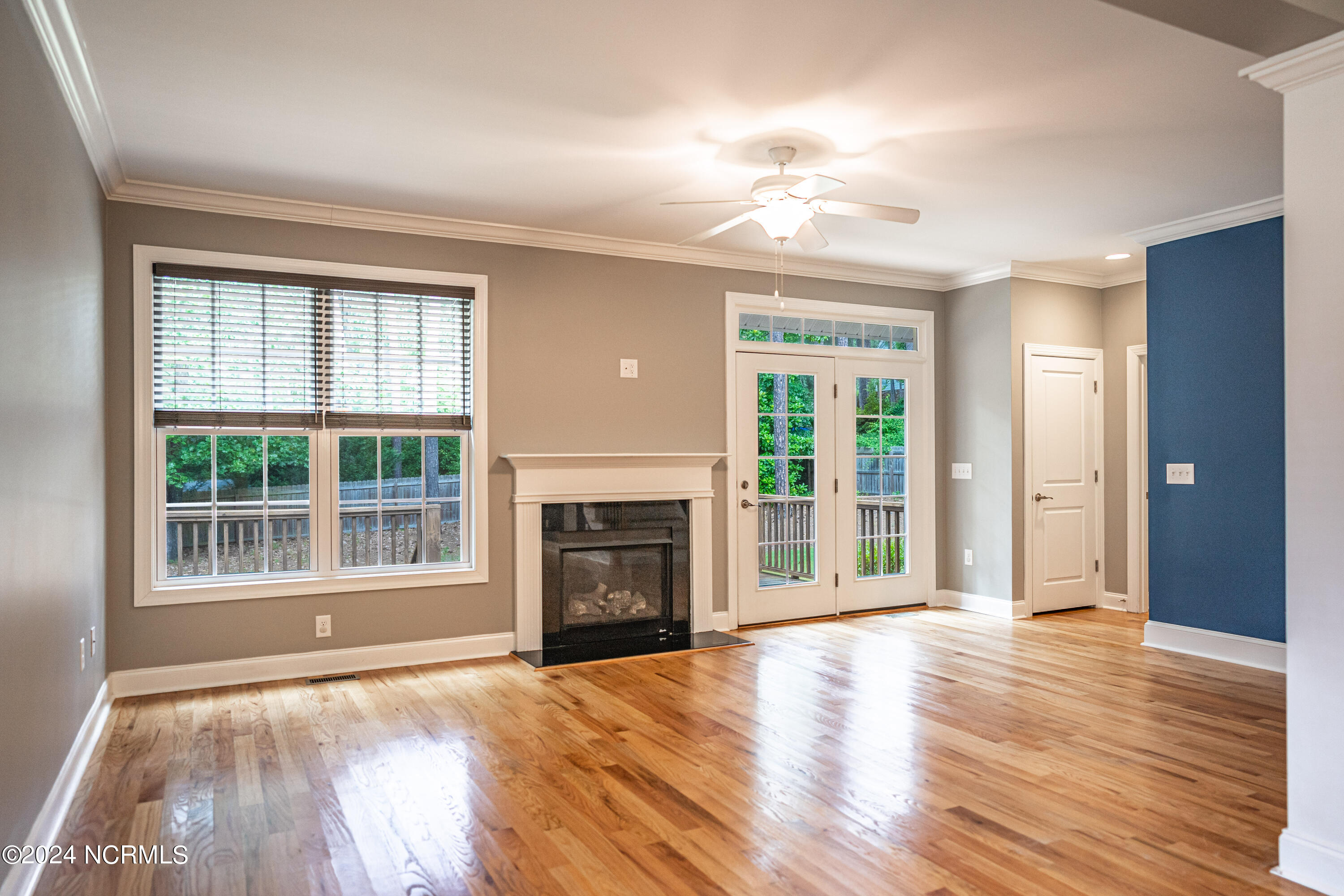 1808 E Indiana Avenue