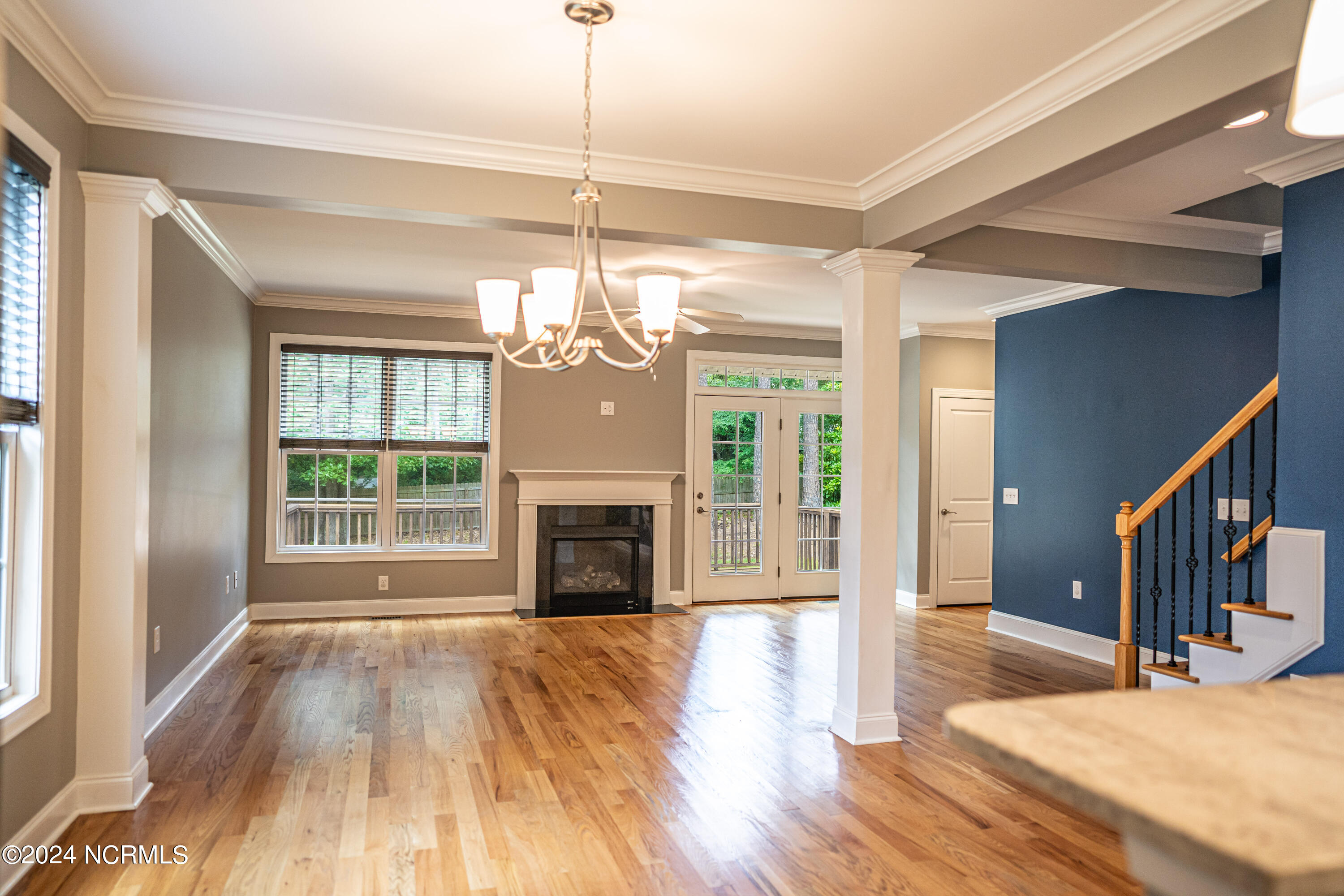 1808 E Indiana Avenue