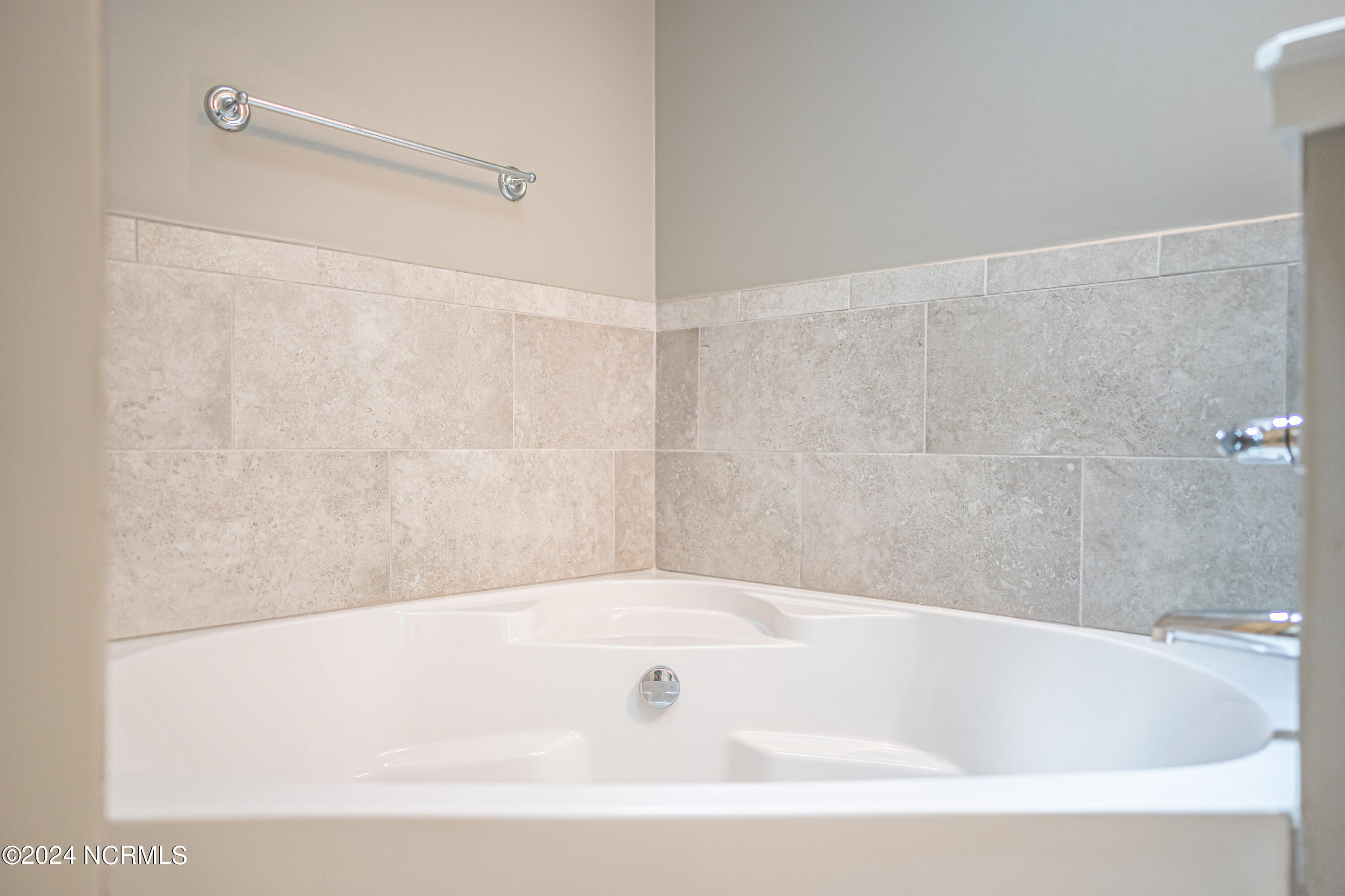 1808 E Indiana Avenue