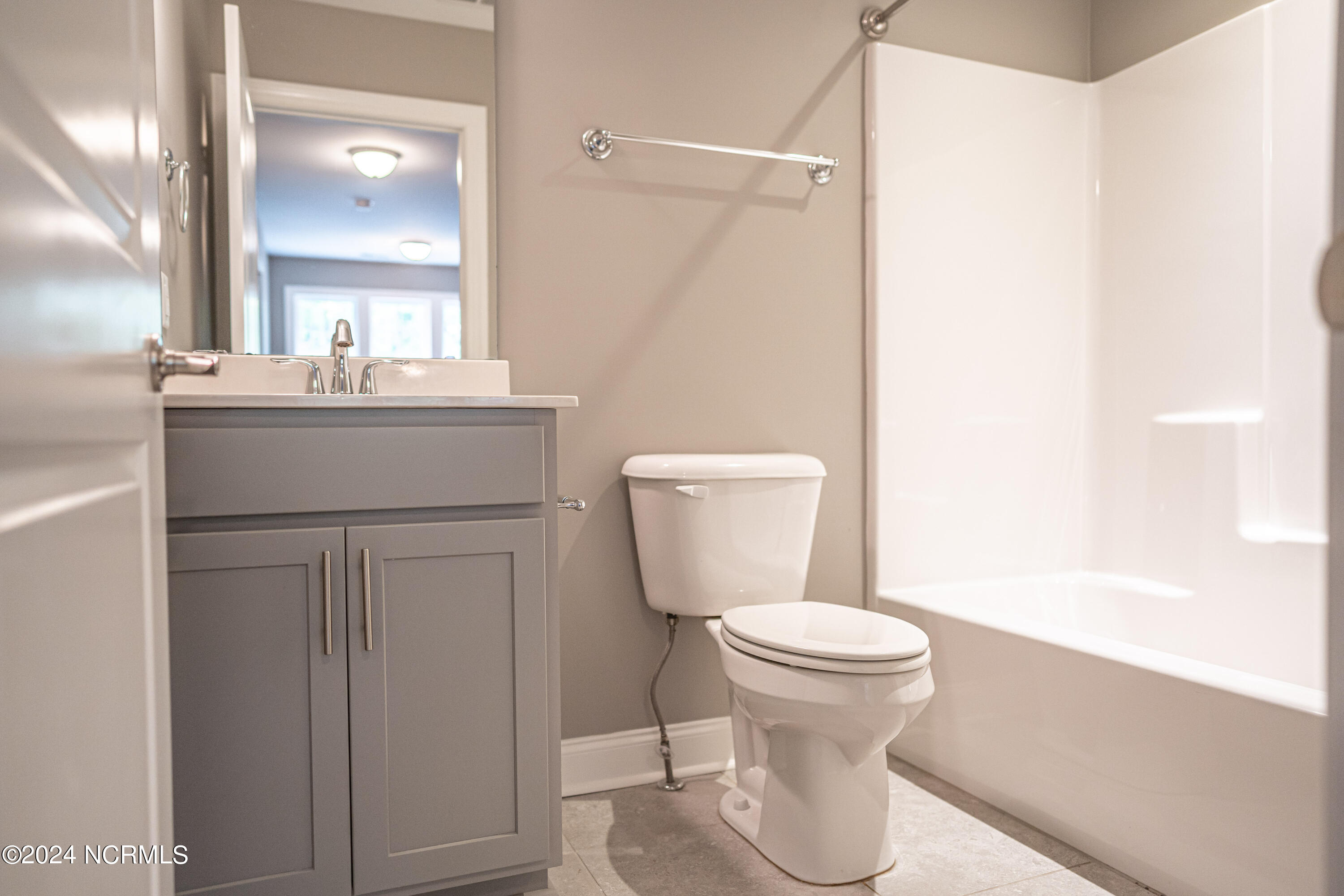 1808 E Indiana Avenue